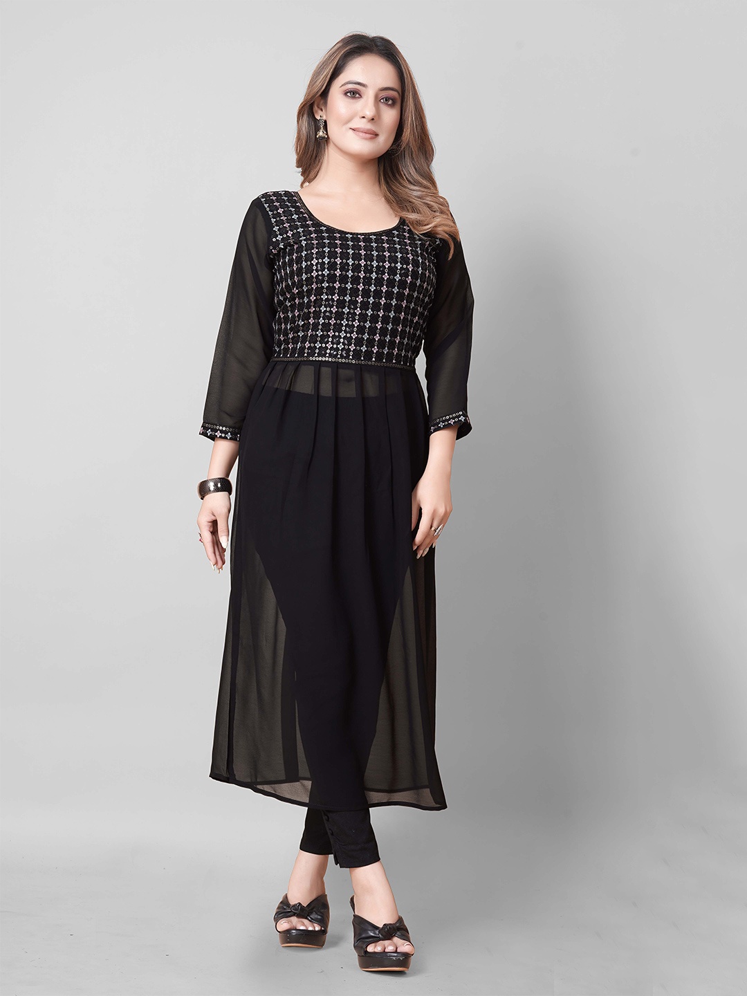 

WEAVETECH IMPEX Black Embellished Sequinned Georgette Anarkali Kurta