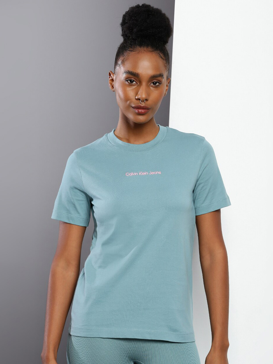 

Calvin Klein Jeans Round Neck Cotton Casual T-Shirt, Green