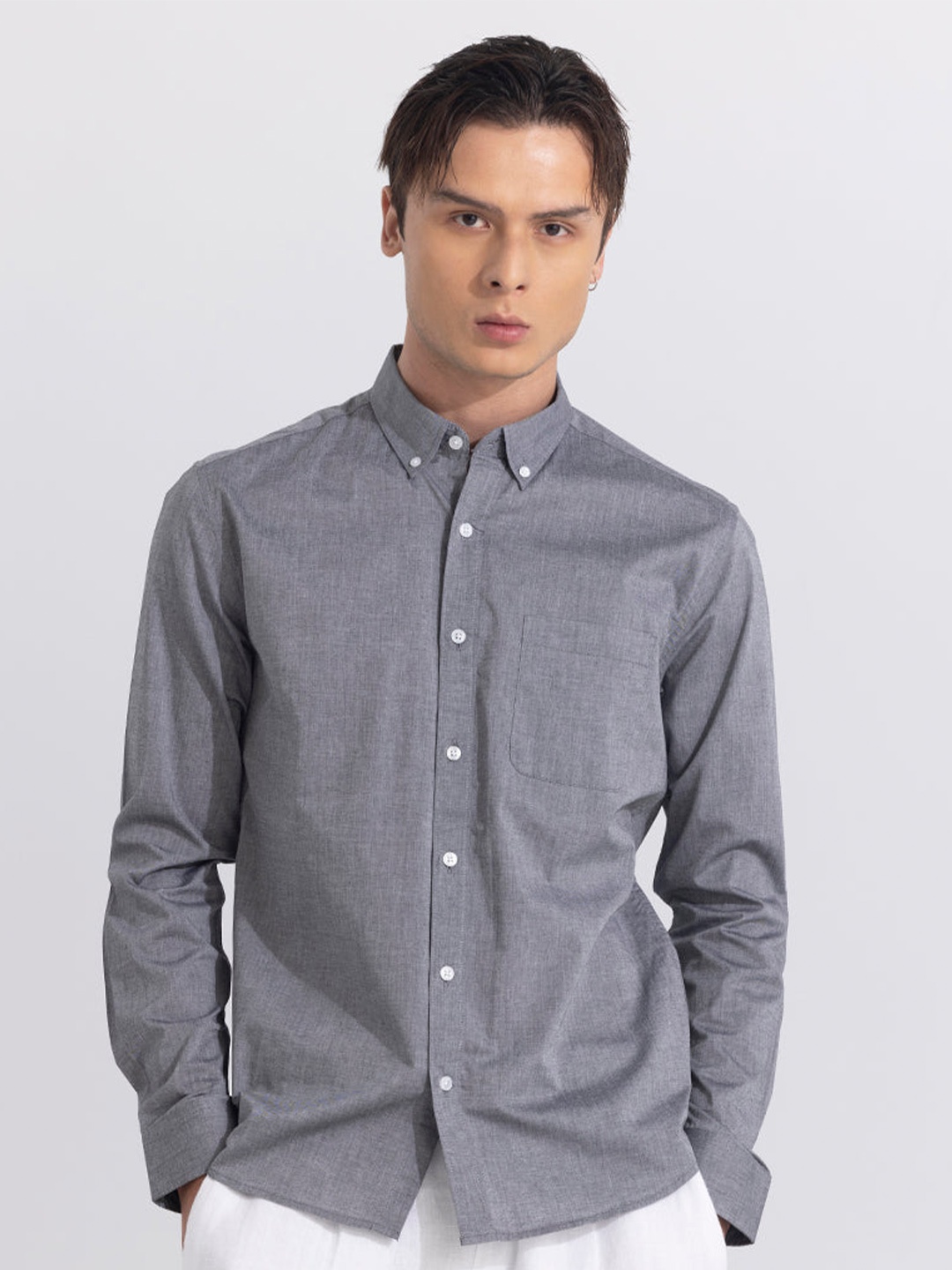 

Snitch Grey Classic Slim Fit Opaque Pure Cotton Casual Shirt
