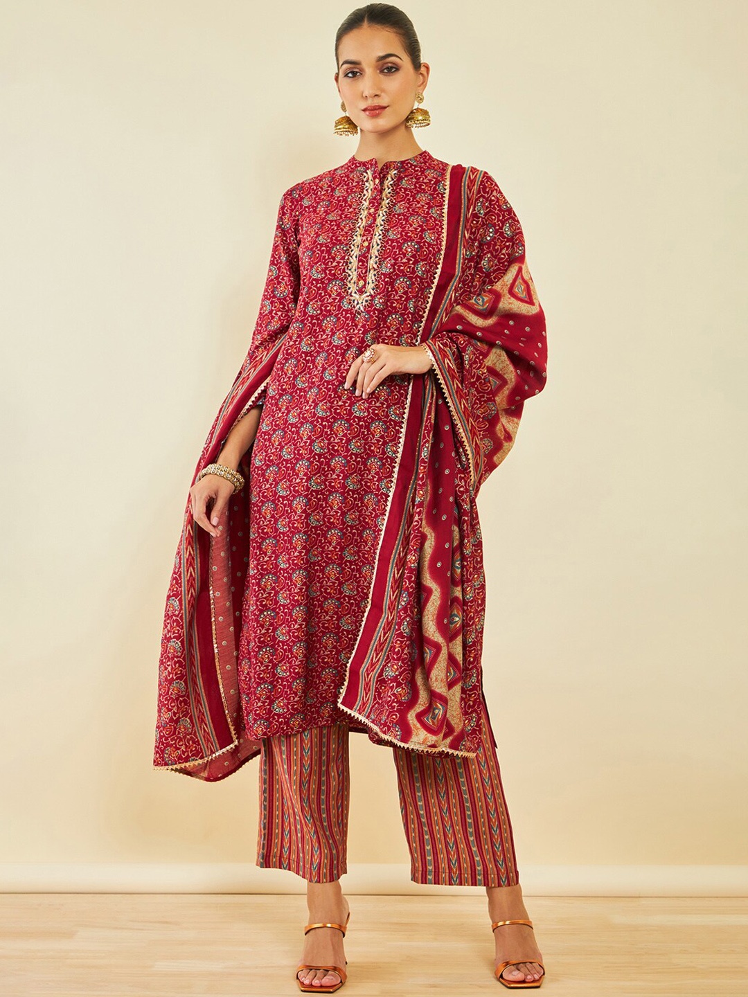 

Soch Floral Printed Mandarin Collar Kurta with Trousers & Dupatta, Maroon