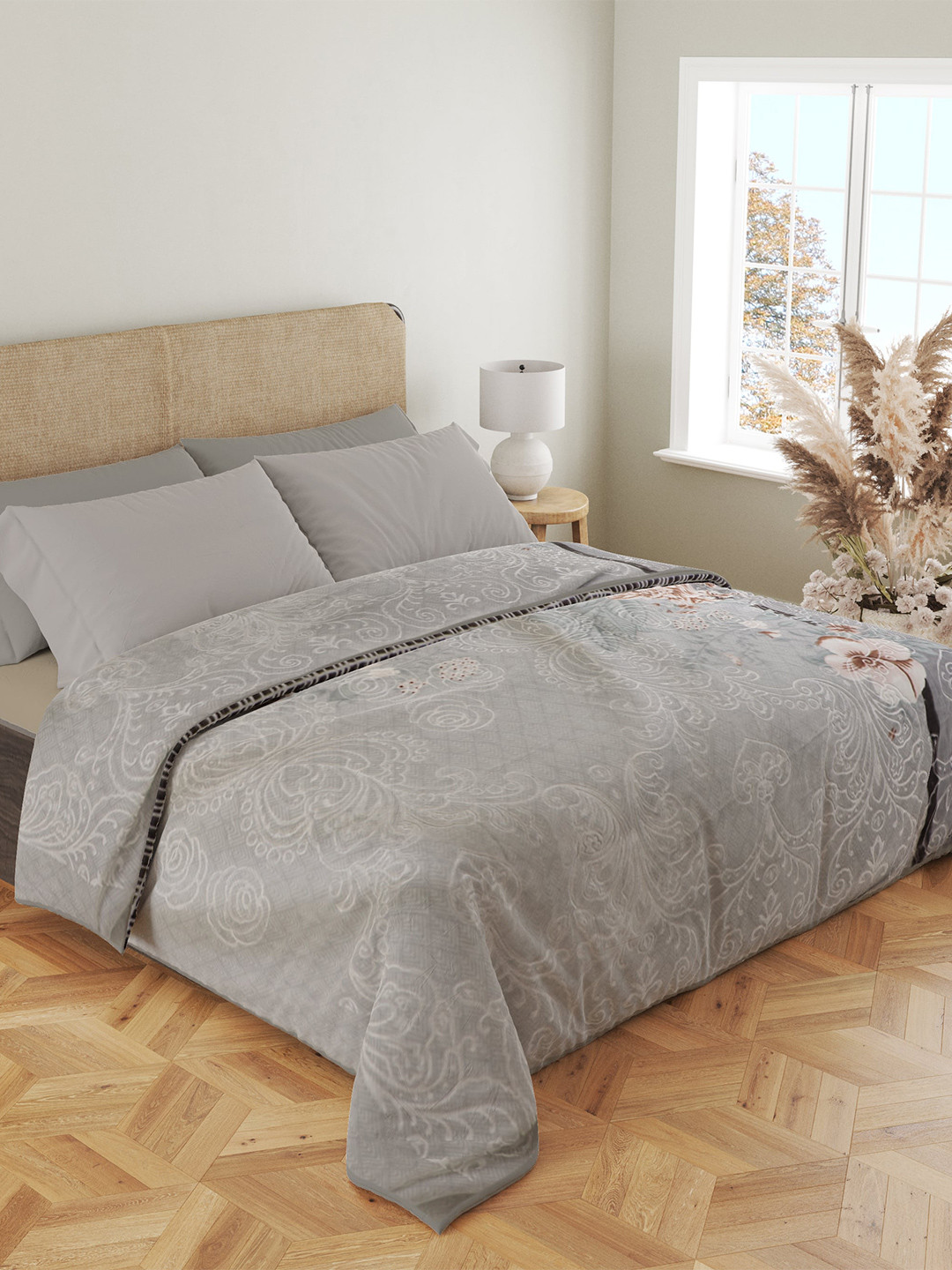 

Nivasam Brezza Grey Floral Mink Heavy Winter Double Bed Blanket