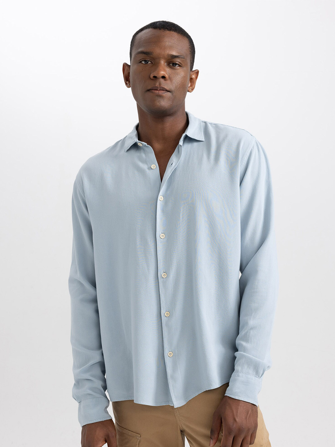 

DeFacto Regular Fit Spread Collar Casual Shirt, Blue