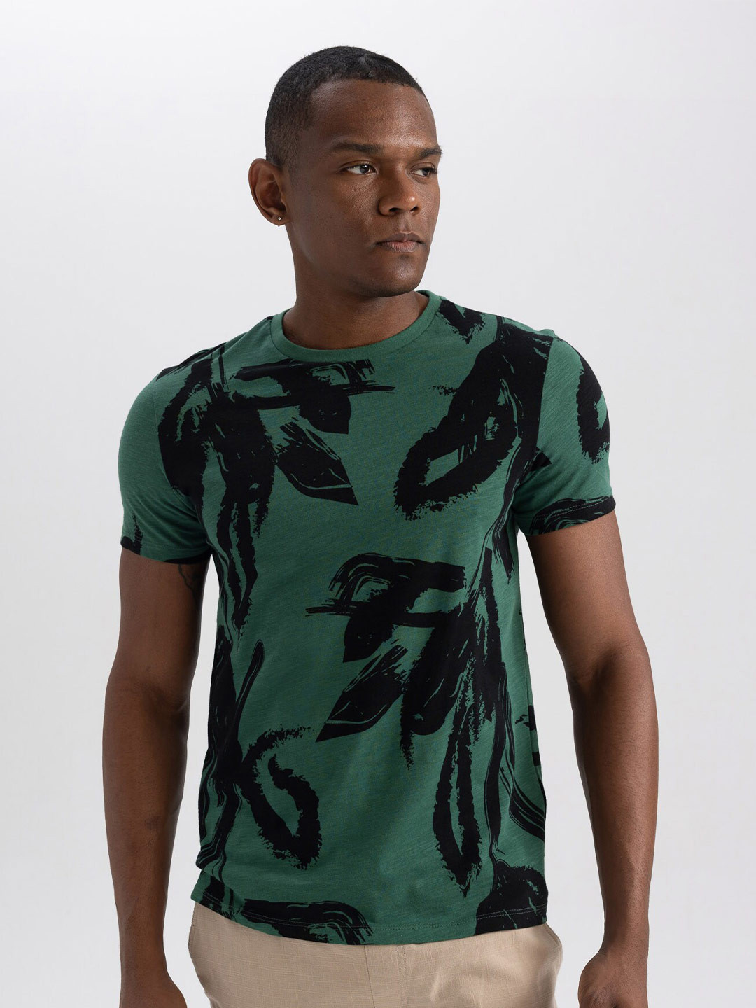

DeFacto Abstract Printed Pure Cotton T-shirt, Green
