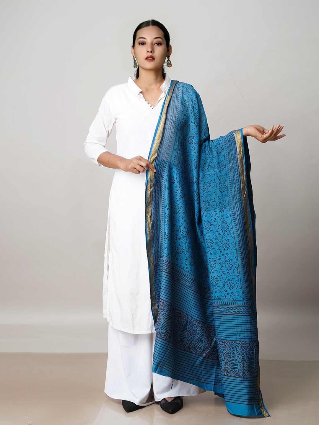 

Unnati Silks Ethnic Motifs Printed Pure Cotton Dupatta, Blue