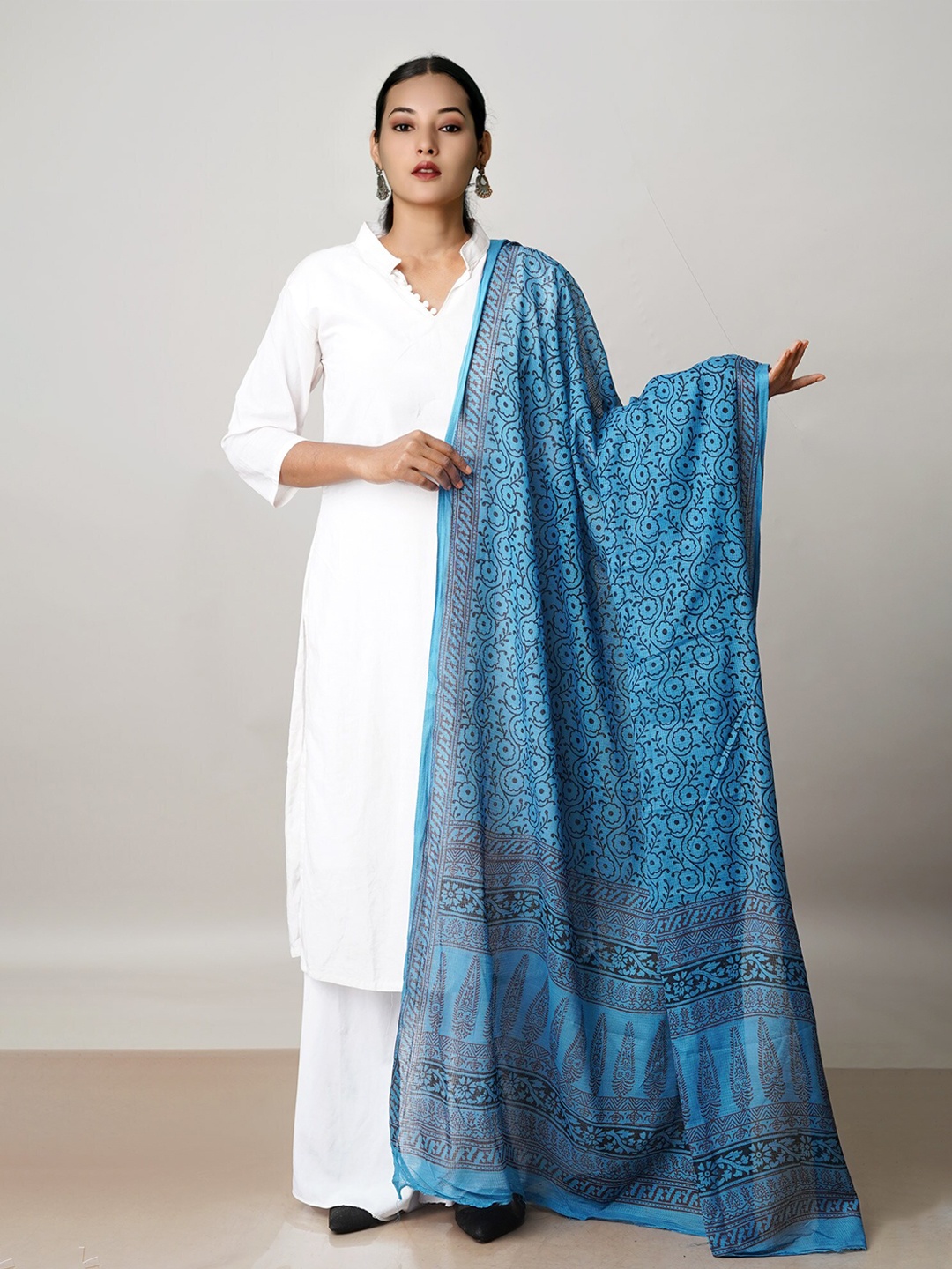 

Unnati Silks Ethnic Motifs Printed Pure Cotton Dupatta, Blue