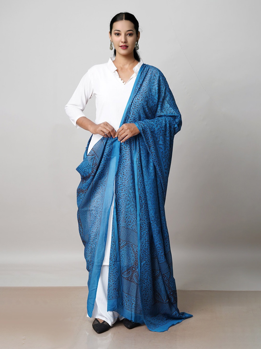 

Unnati Silks Ethnic Motifs Printed Pure Cotton Dupatta, Blue