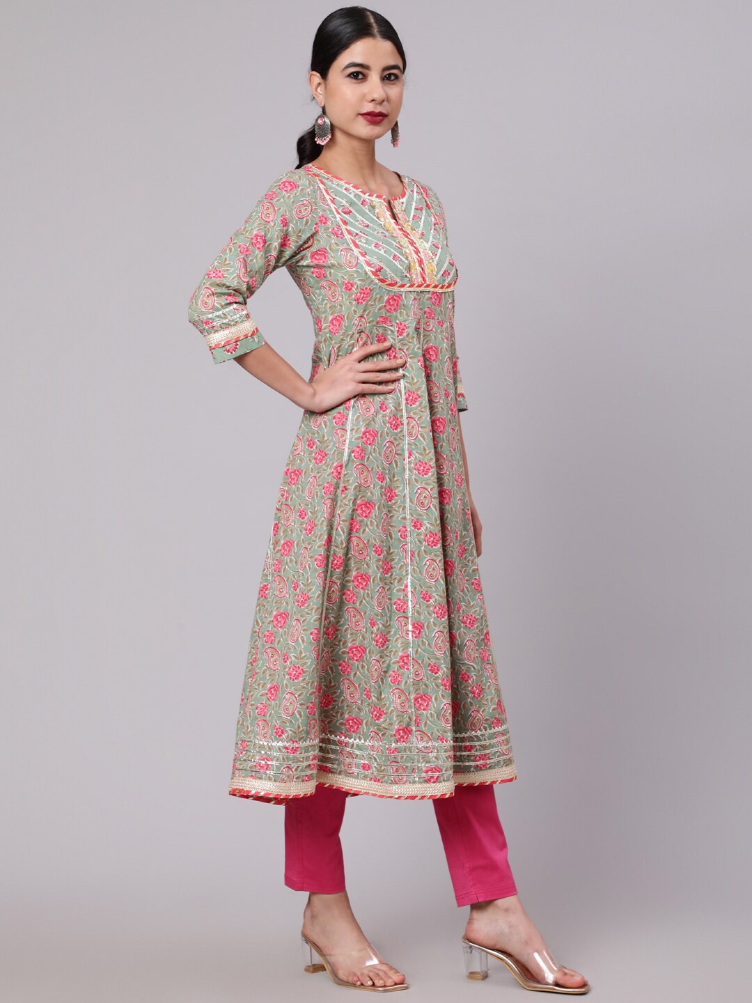 

AKS Couture Ethnic Motifs Printed Gotta Patti Cotton Anarkali Kurta, Green