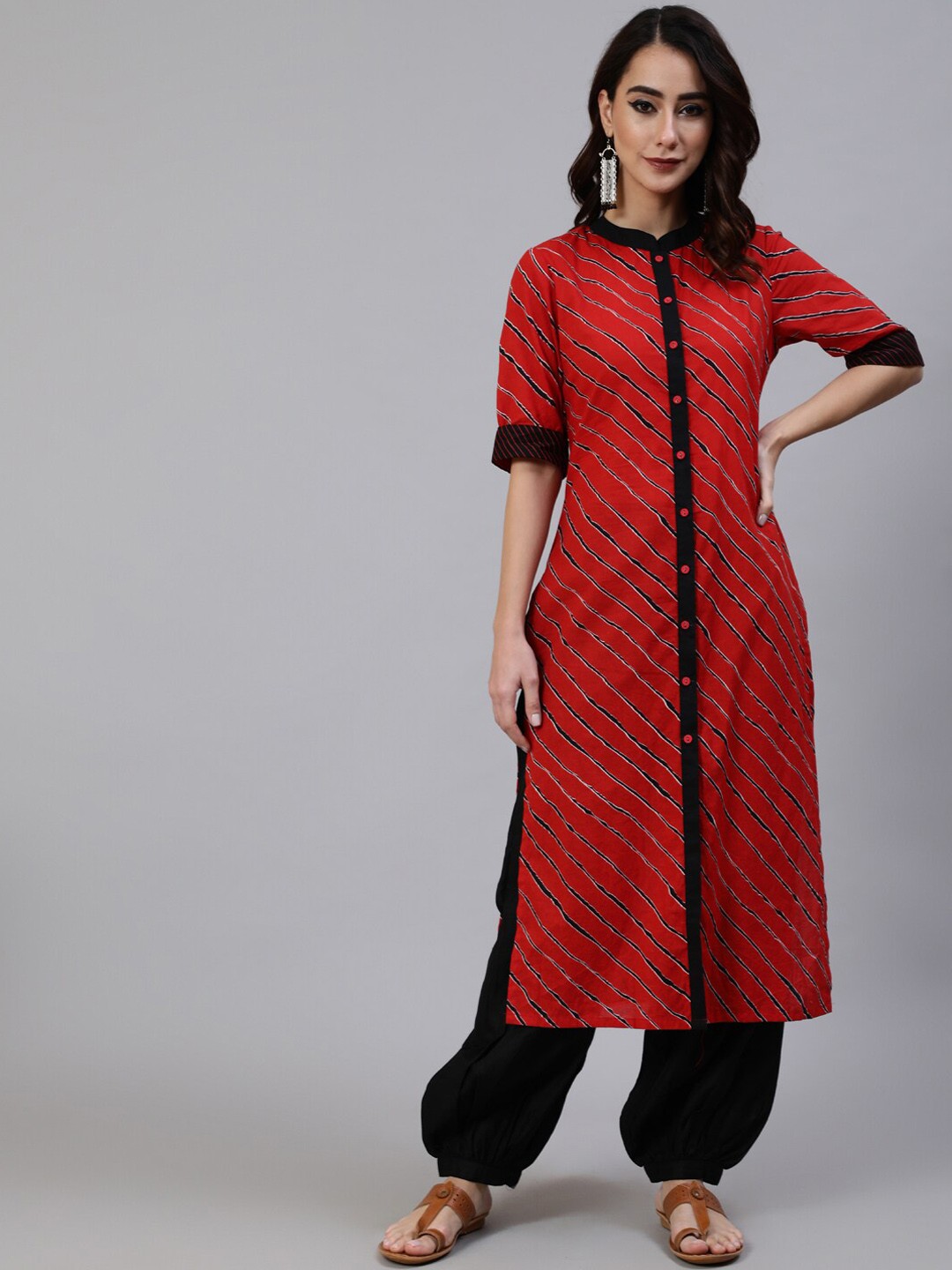 

AKS Striped Mandarin Collar Cotton Straight Kurta, Red