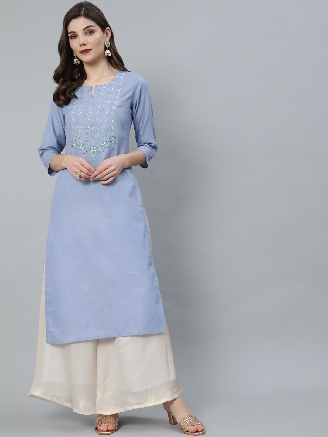 

AKS Floral Embroidered Round Neck A-Line Kurta, Blue