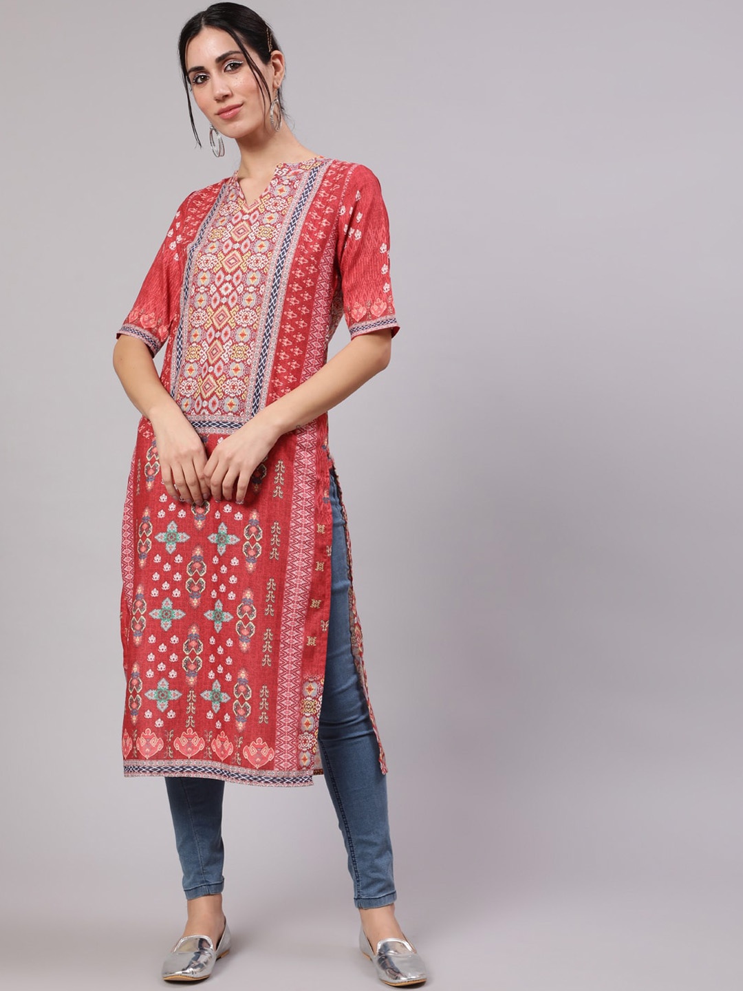 

AKS Ethnic Motifs Printed Band Collar Straight Kurta, Red