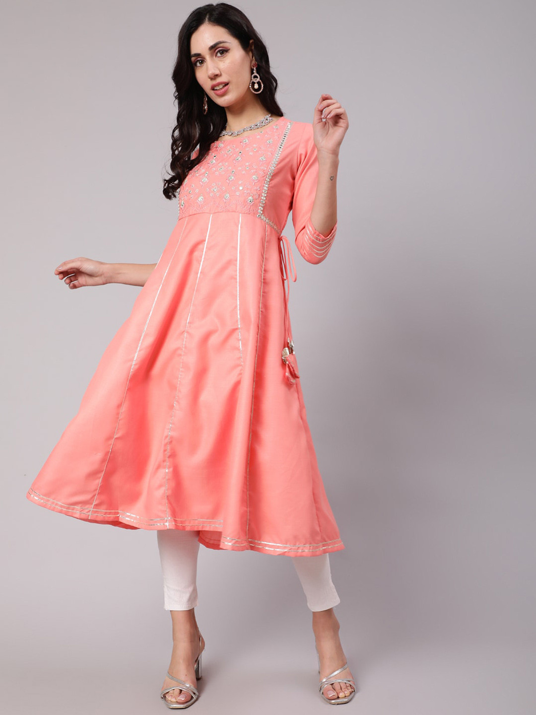 

AKS Floral Yoke Design Mirror Work Panelled Anarkali Kurta, Peach