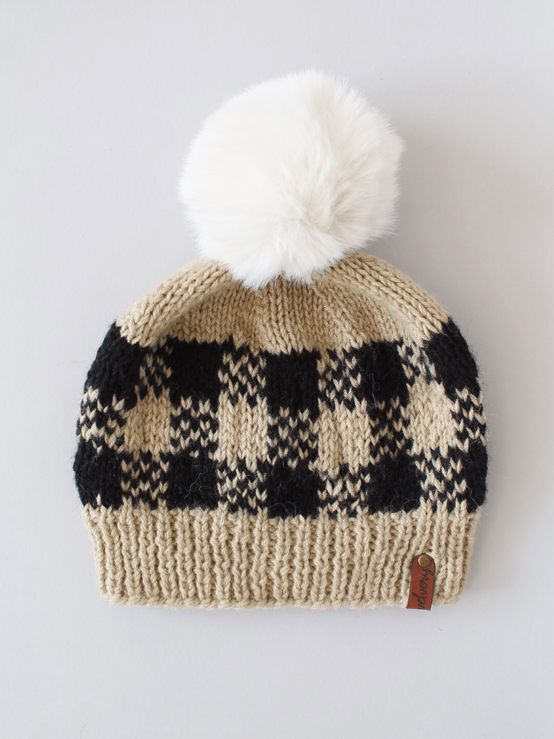 

Velvery Women Colourblocked Beanie, Beige