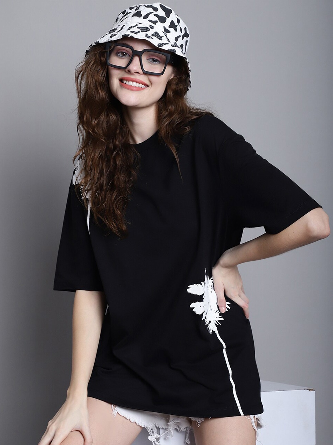 

DOOR74 Graphic Printed Cotton Oversize T-shirt, Black
