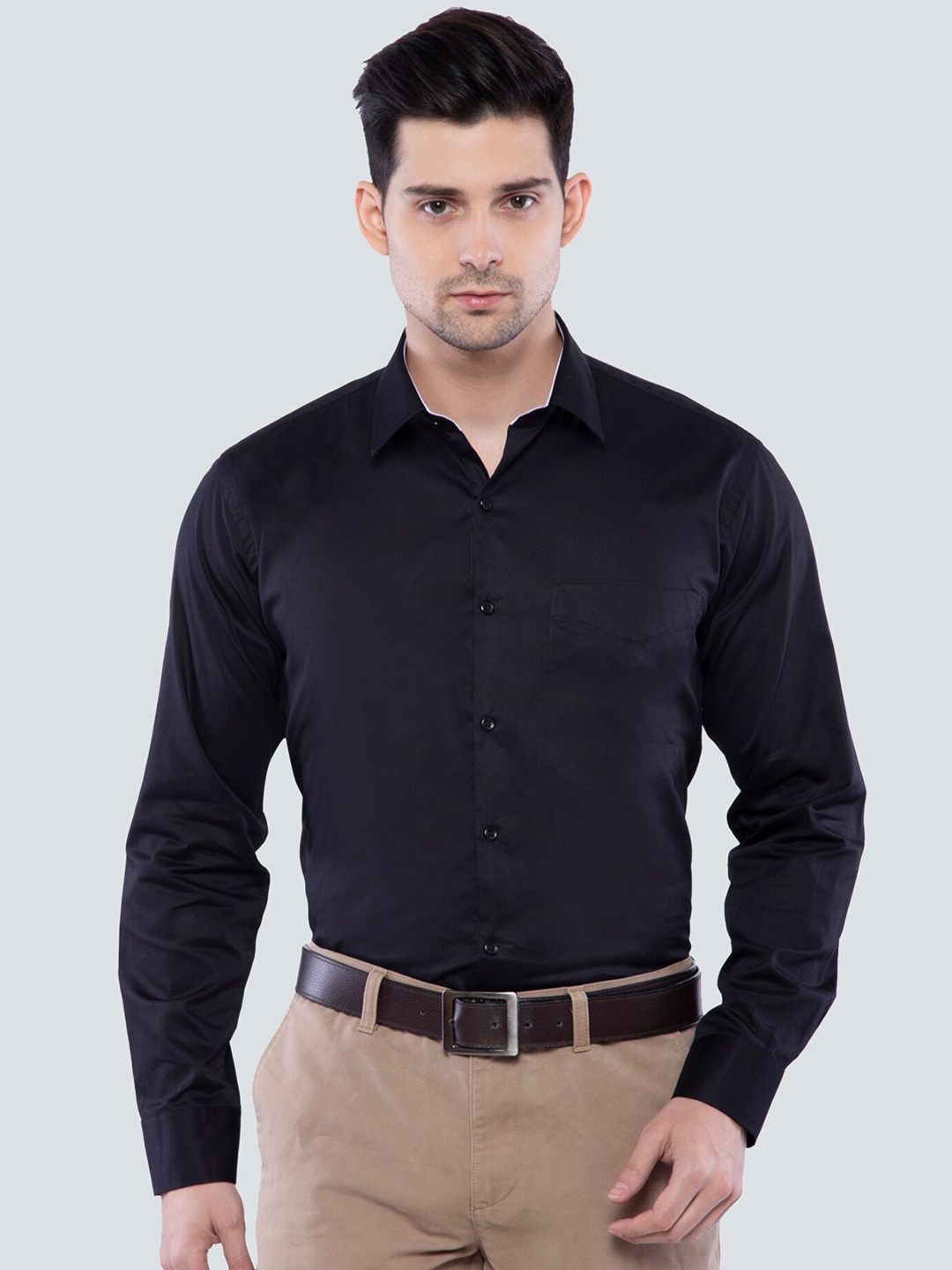 

ASCIIBLUES Spread Collar Cotton Slim Fit Formal shirt, Black