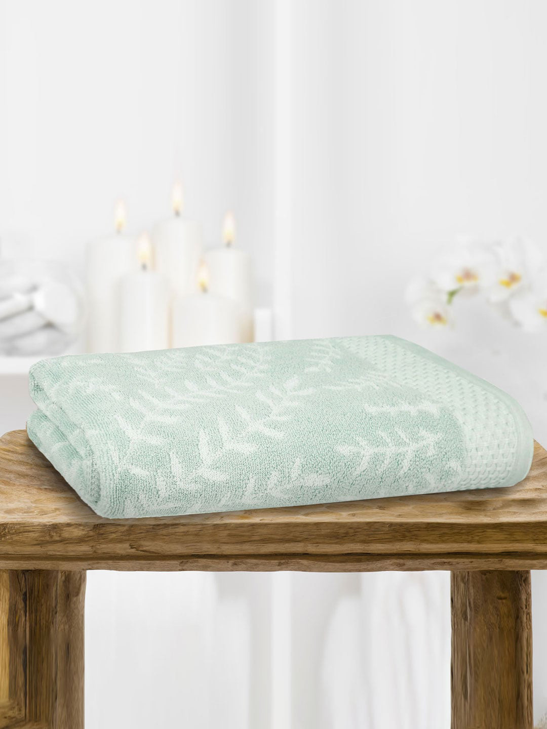 

MYTRIDENT Green Printed 500 GSM Pure Cotton Bath Towel