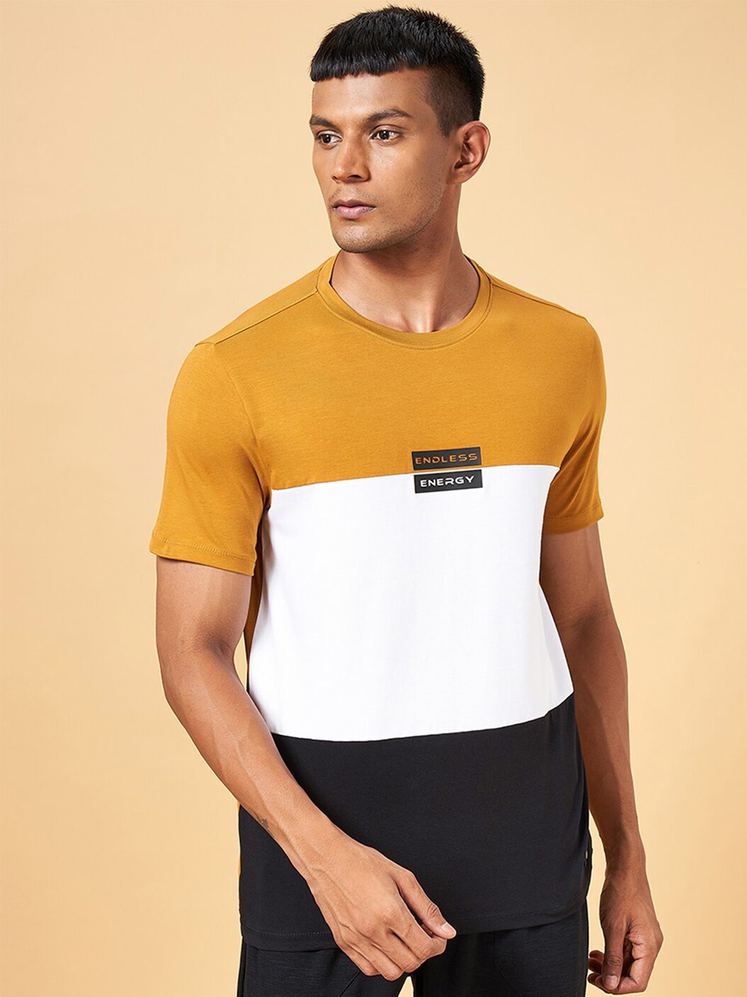 

Ajile by Pantaloons Men Colourblocked Slim Fit T-shirt, Mustard