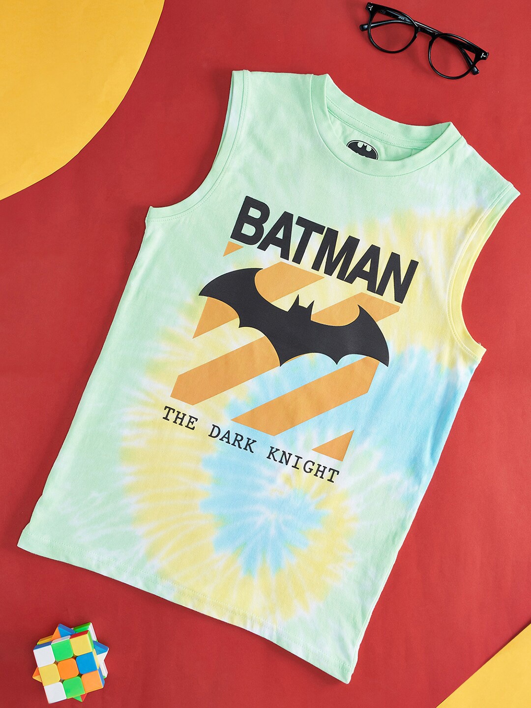 

Pantaloons Junior Boys Batman Graphic Printed Cotton T-Shirt, Green