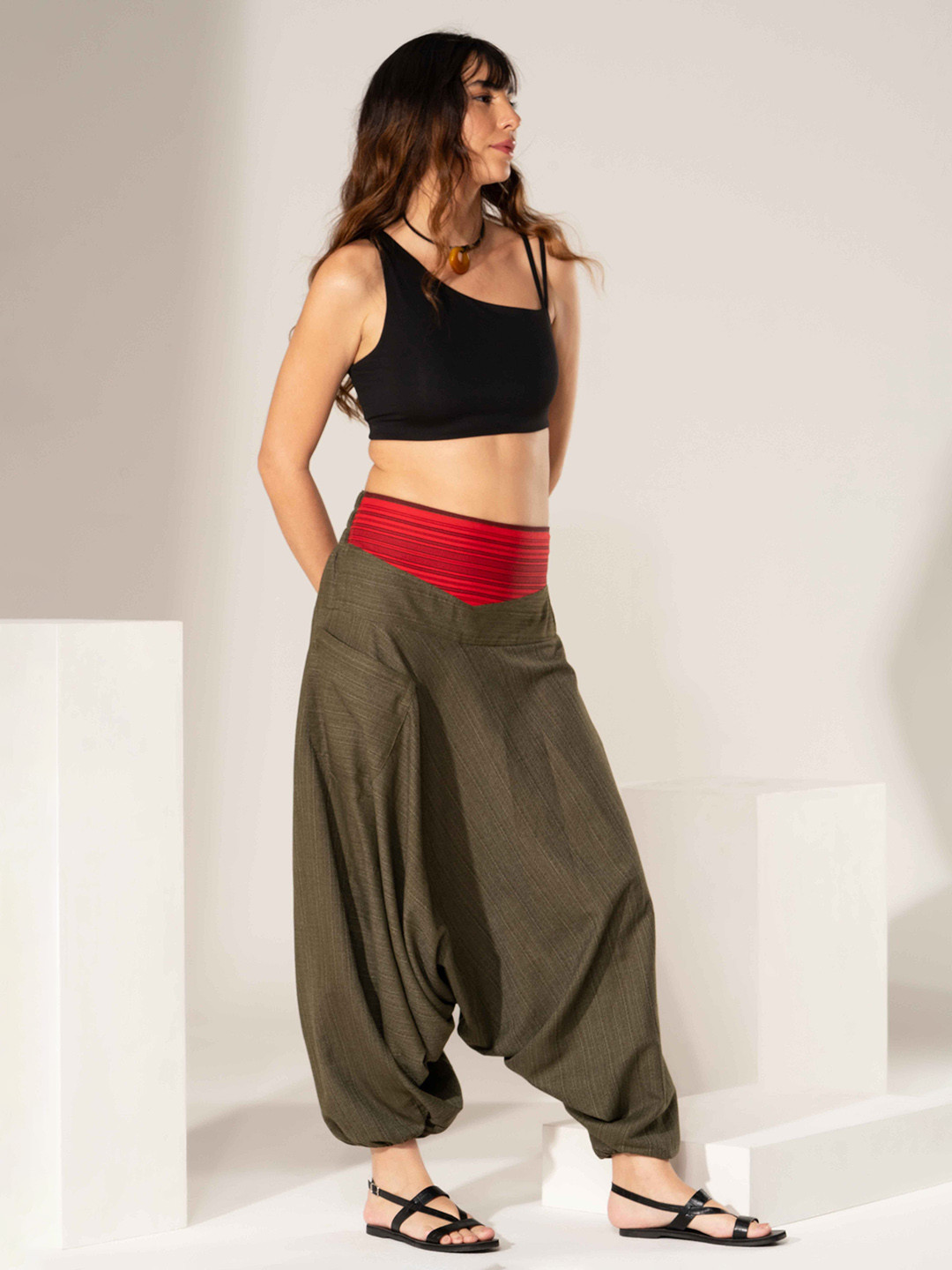 

The Veshti Company Women Pure Cotton Loose-Fit Harem Pants, Green