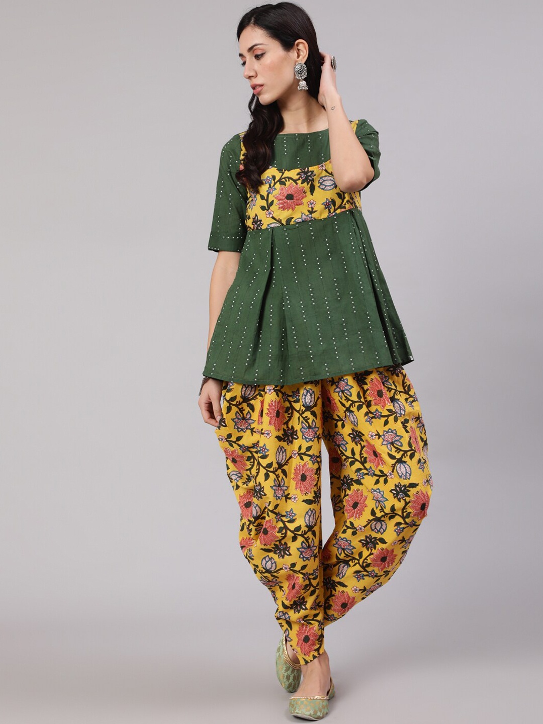 

AKS Floral Printed Pure Cotton Kurti With Dhoti Pants, Yellow