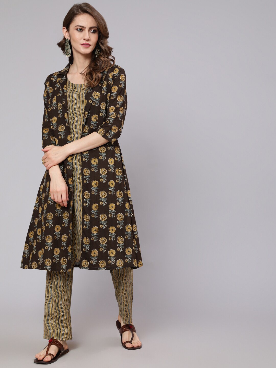 

AKS Floral Printed Pure Cotton Kurta With Trousers, Olive