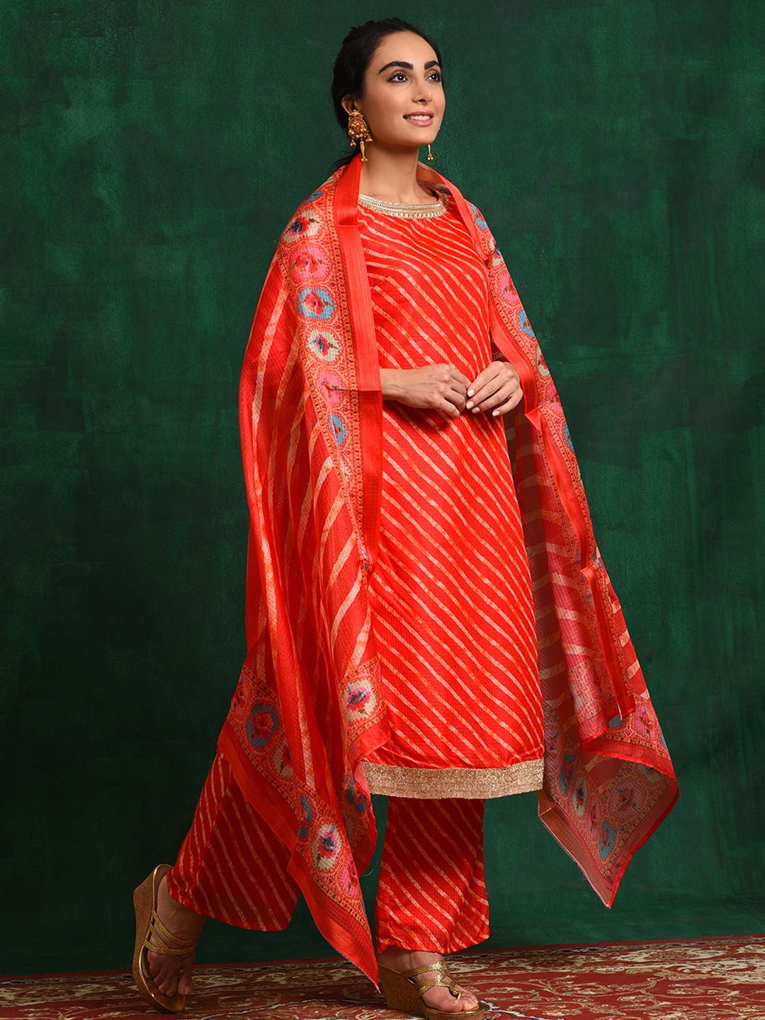 

AKS Leheriya Printed Kurta With Palazzos & Dupatta, Red