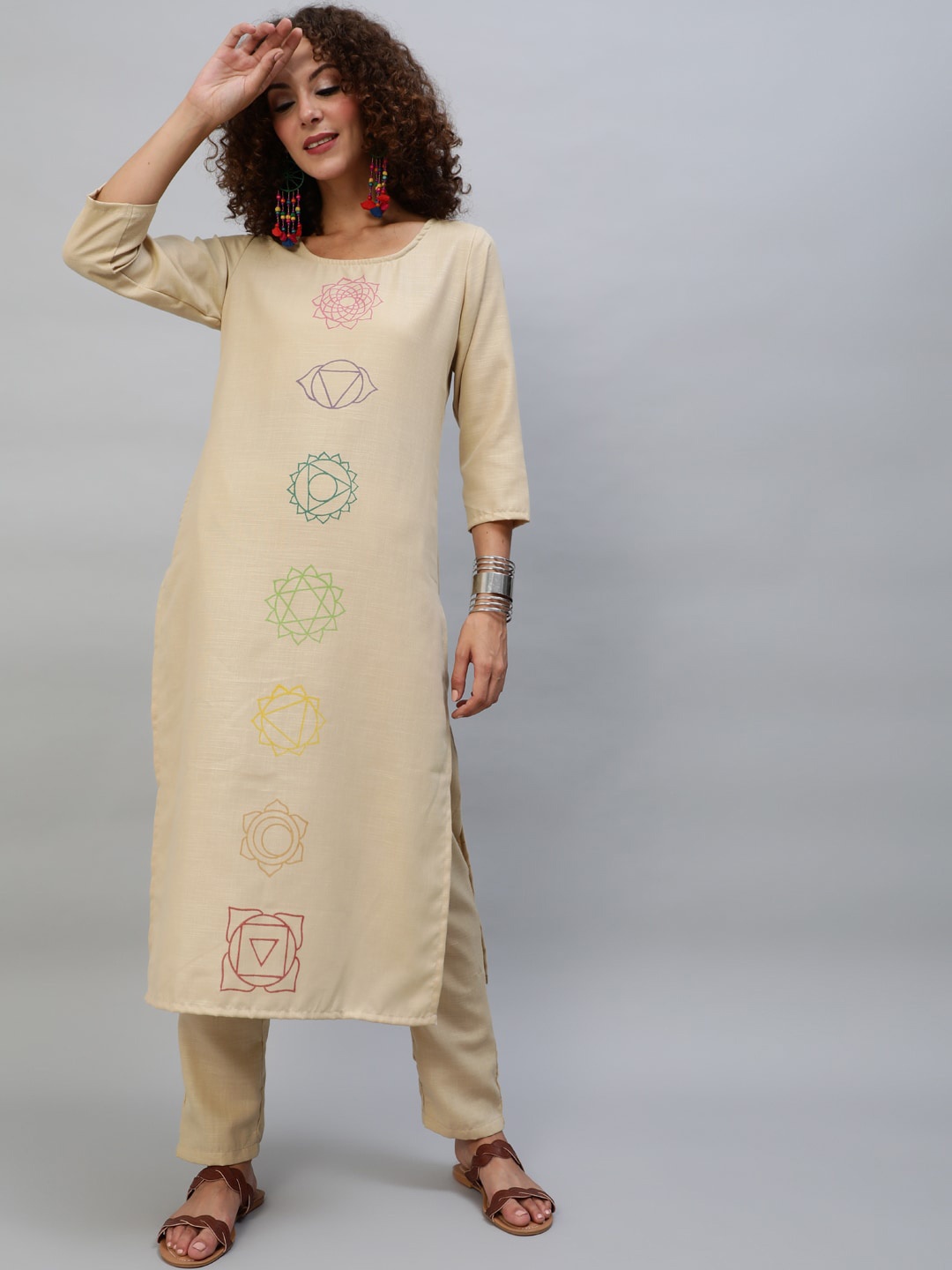 

AKS Ethnic Motifs Printed Regular Kurta With Palazzos, Beige