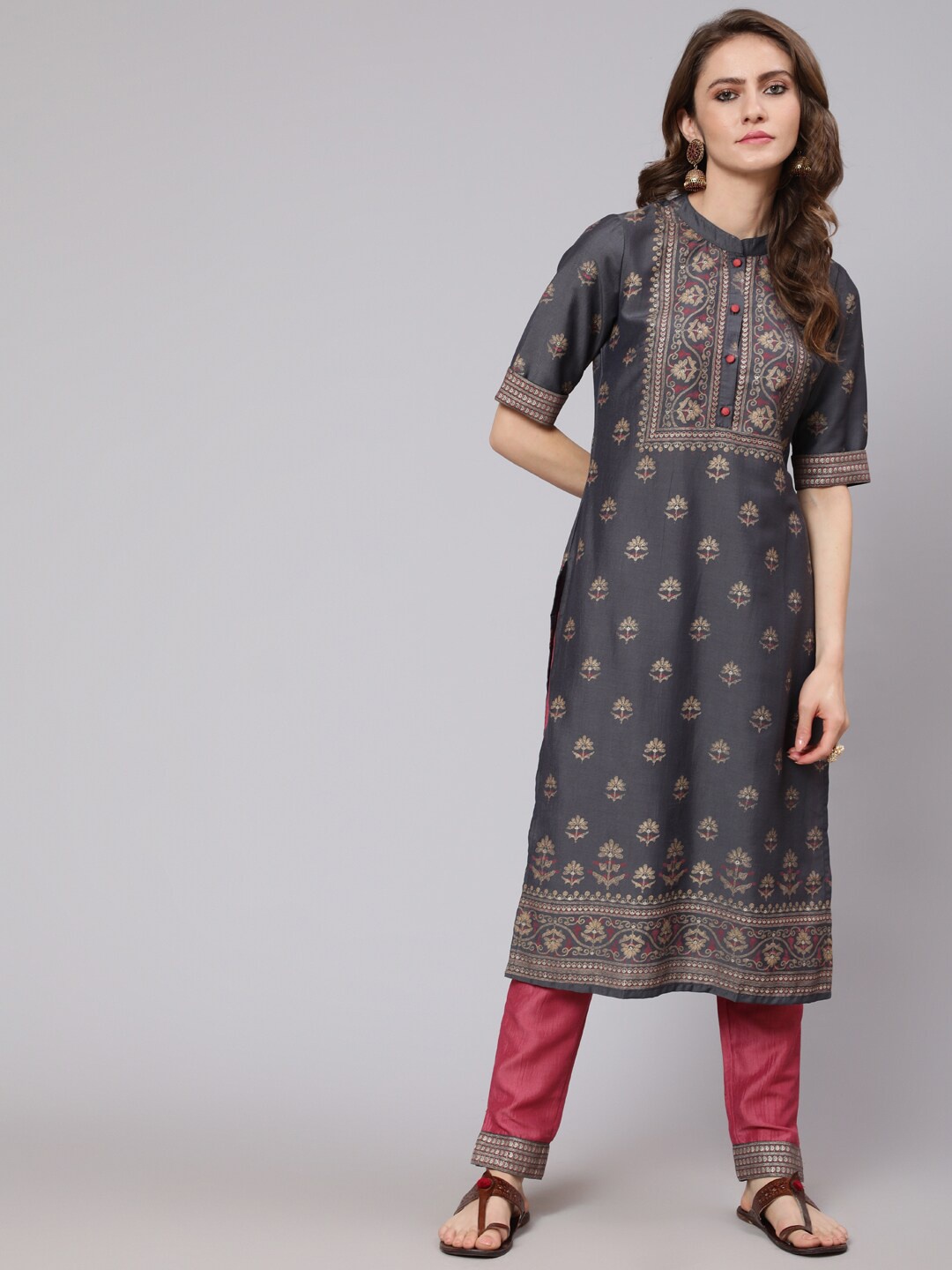 

AKS Ethnic Motifs Printed Mandarin Collar Straight Kurta With Trousers, Grey