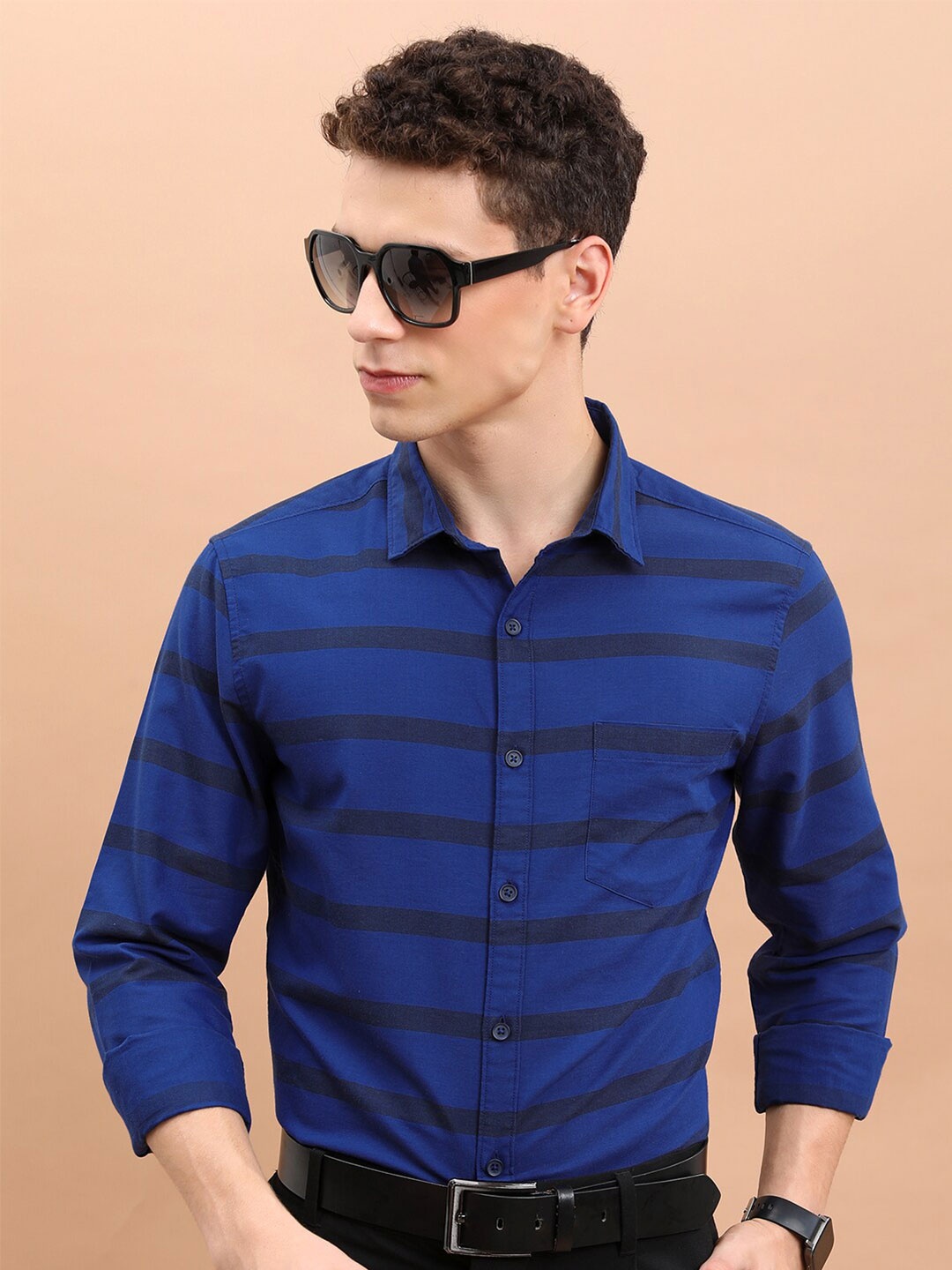 

HIGHLANDER Striped Spread Collar Slim Fit Cotton Casual Shirt, Navy blue