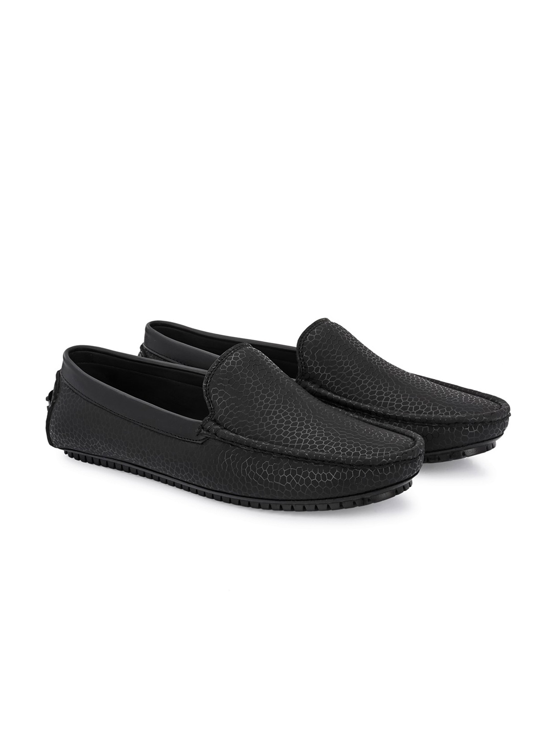 

ATTITUDIST Men Printed Driving Shoes, Black
