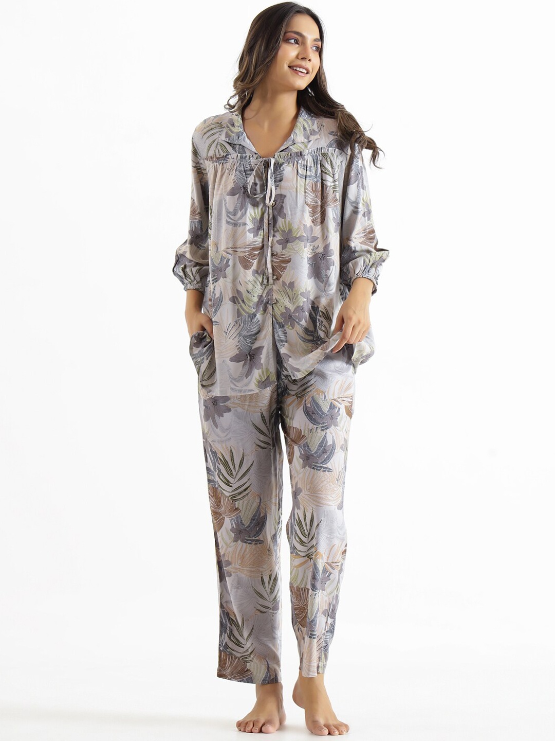 

SANSKRUTIHOMES Floral Printed Shirt Collar Night Suit, Grey