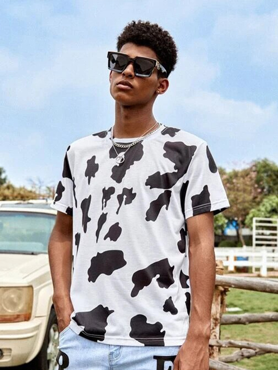 

BAESD Abstract Printed Round Neck Dri-FIT T-shirt, White