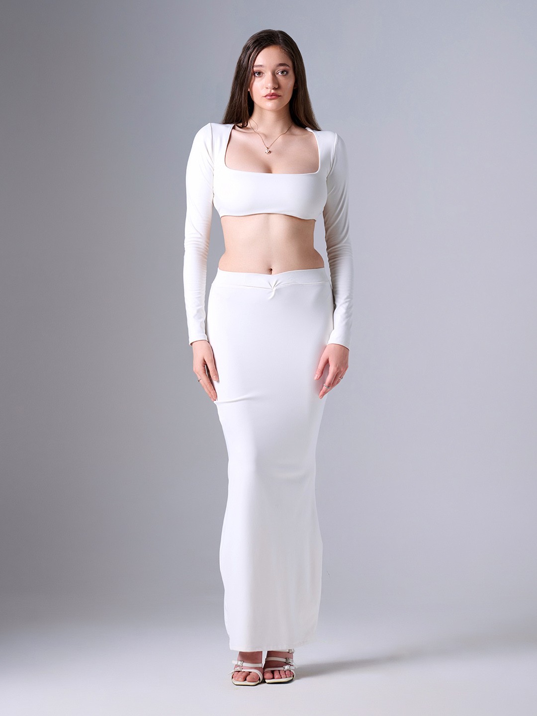 

Outcast Square Neck Long Sleeves Top & Skirt, Cream