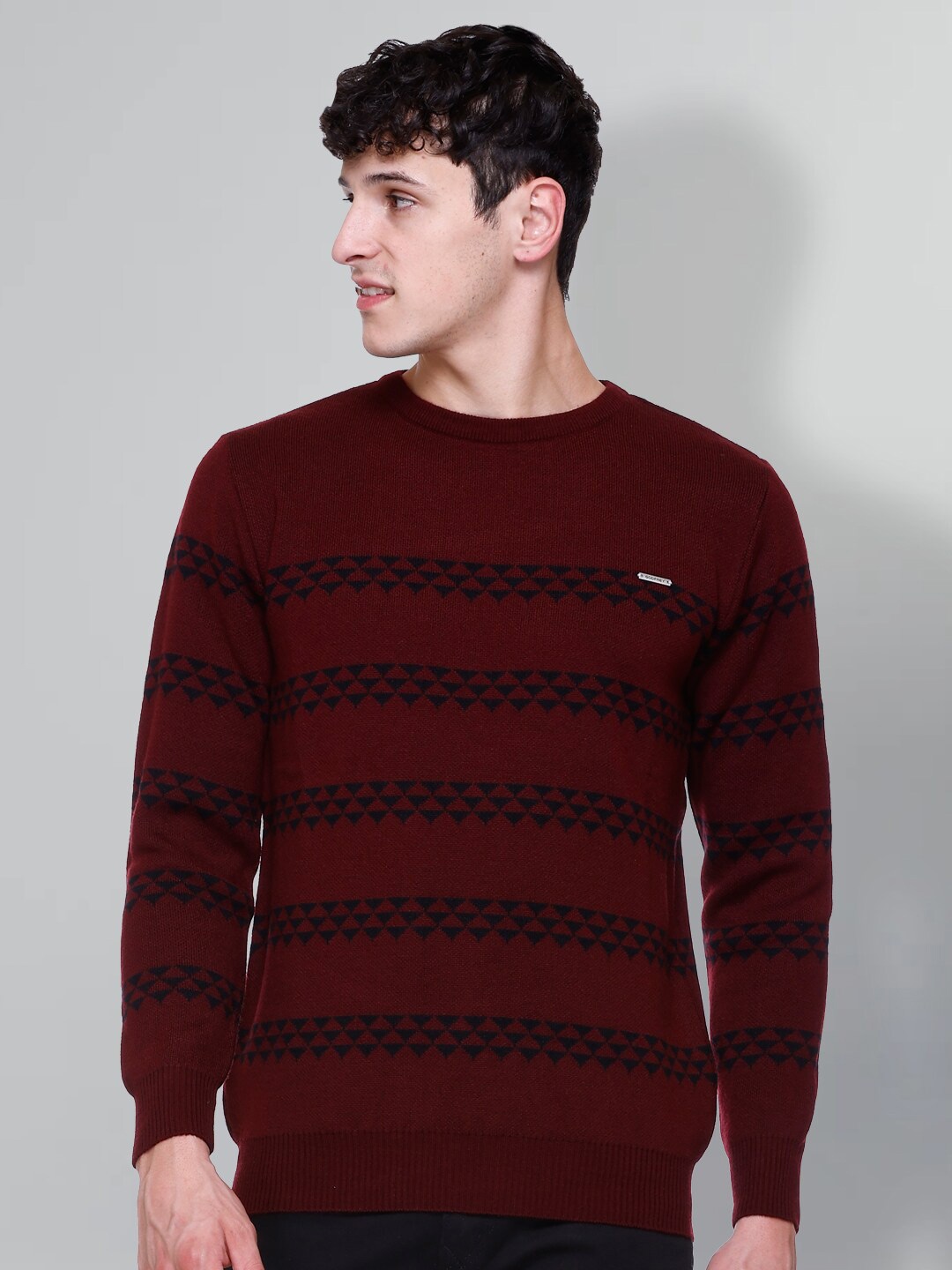 

GODFREY Geometric Printed Woollen Pullover, Maroon