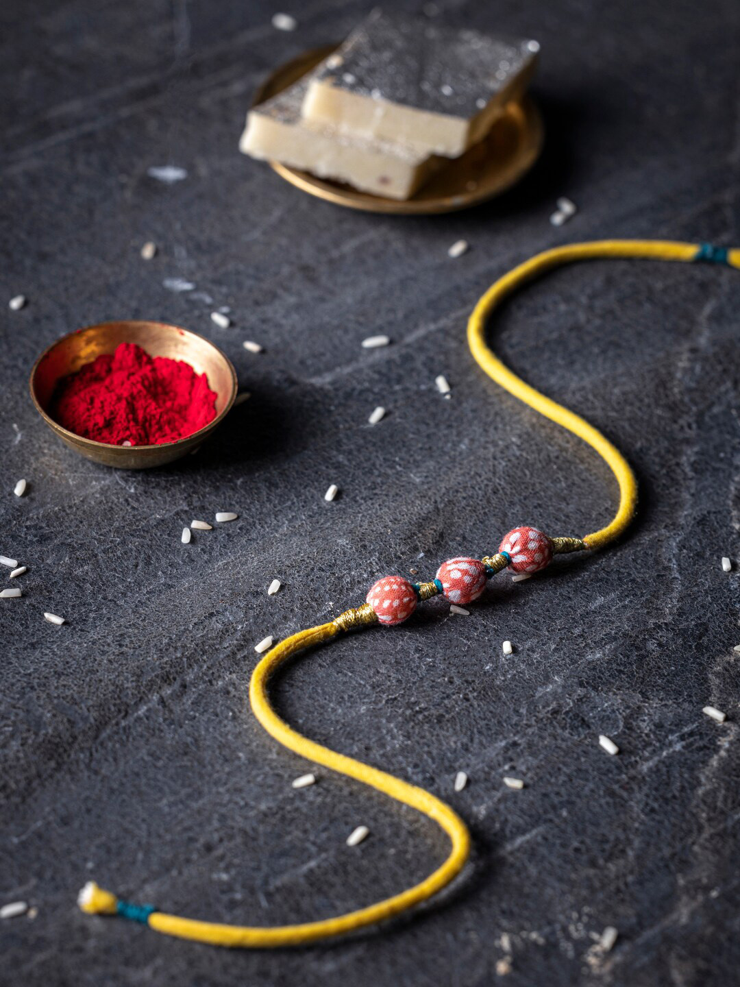 

Contrast Living Set Of 4 Dori Thread Rakhis, Orange