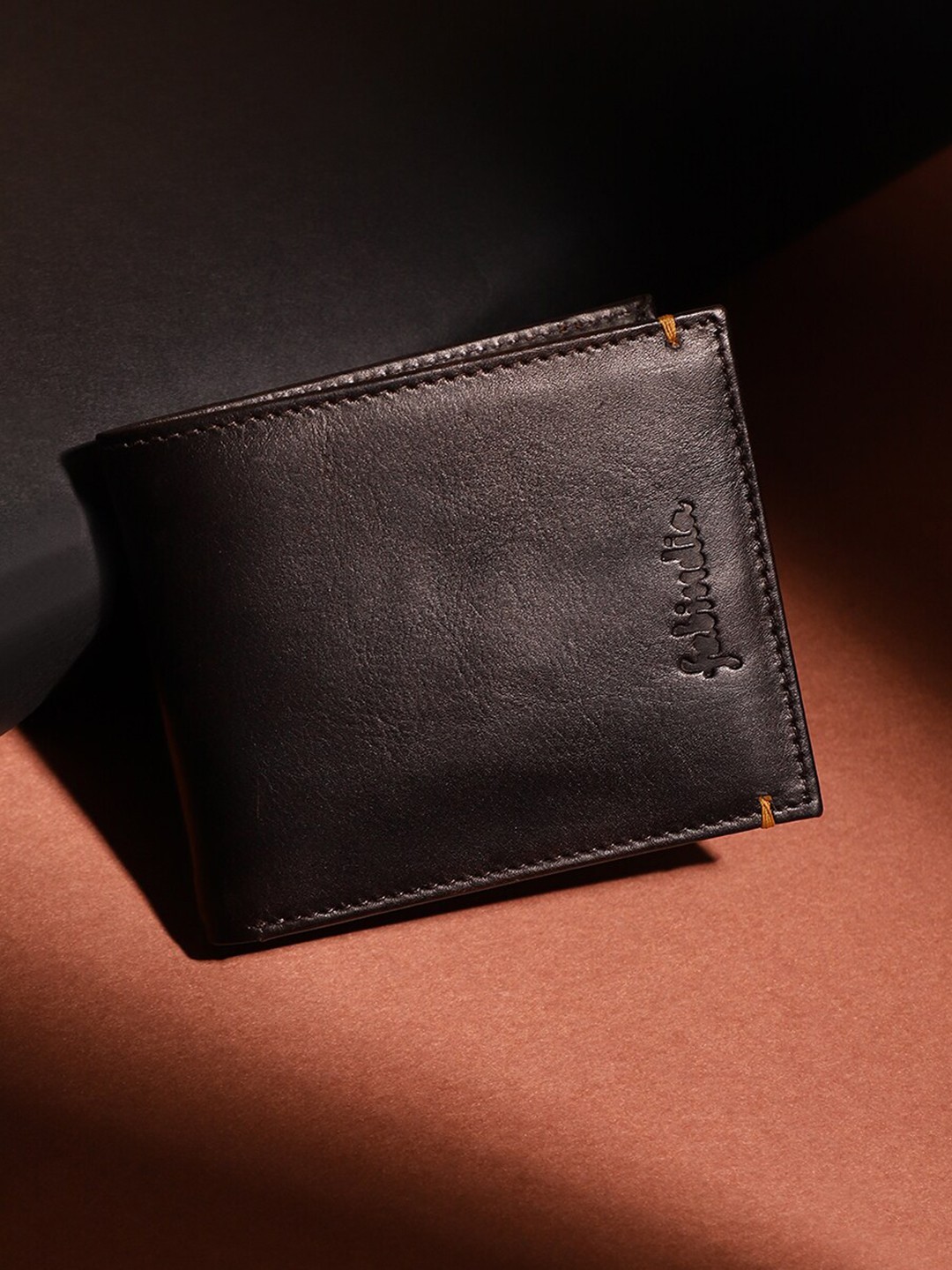 

Fabindia Men Leather Two Fold Wallet, Brown