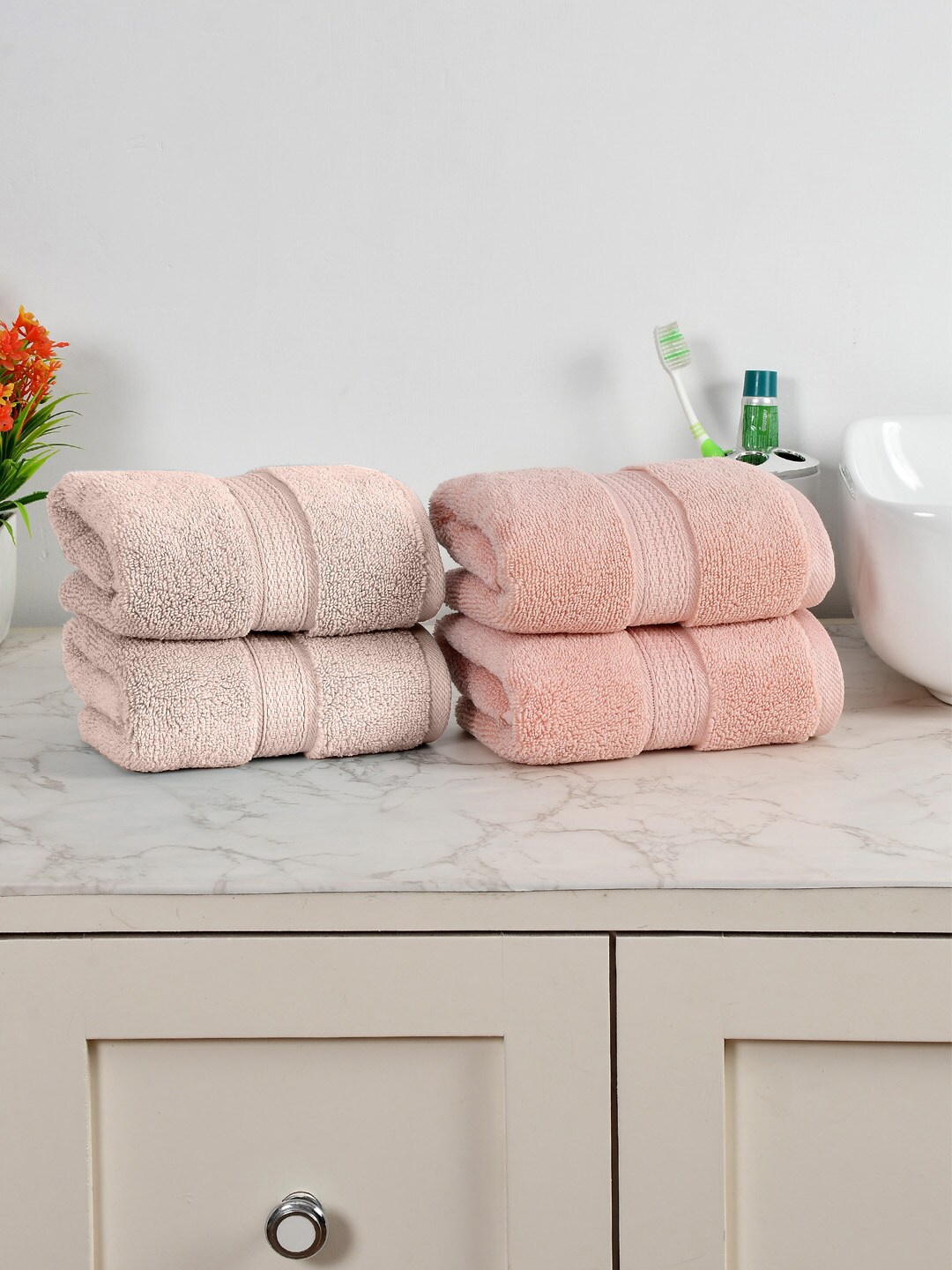 

AVI Living Pink & Beige 4 Pieces 550 GSM Pure Cotton Hand Towels