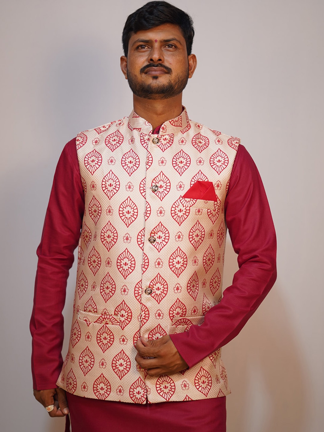 

amzira Straight Kurta With Churidar & With Nehru Jacket, Red