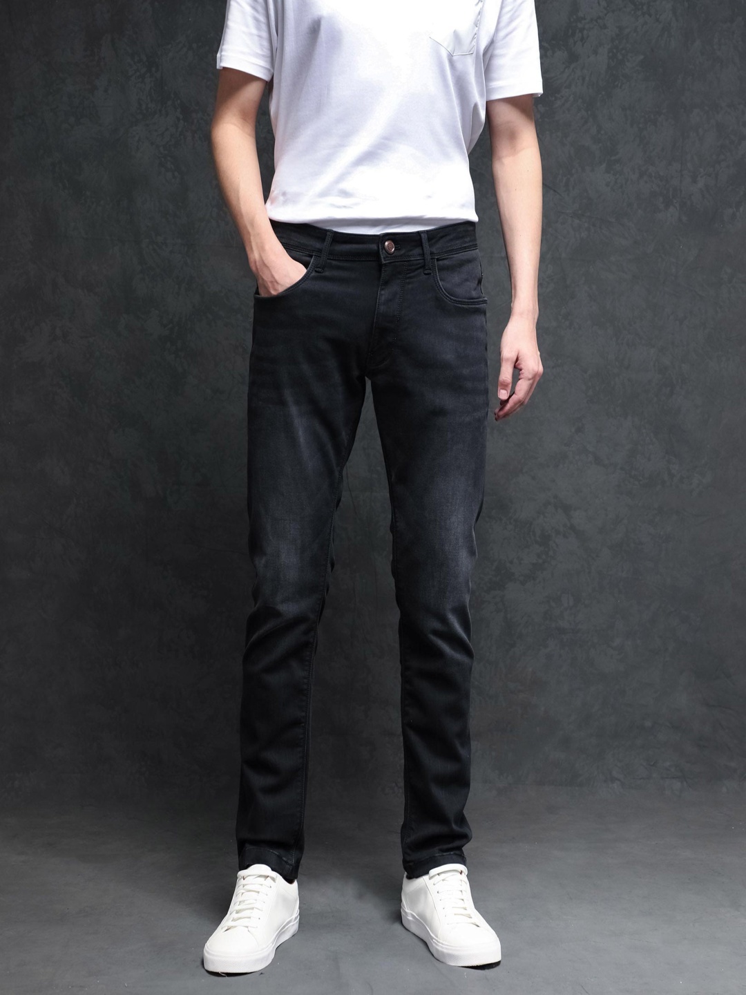 

RARE RABBIT Men Orleans Slim Fit Jeans, Black