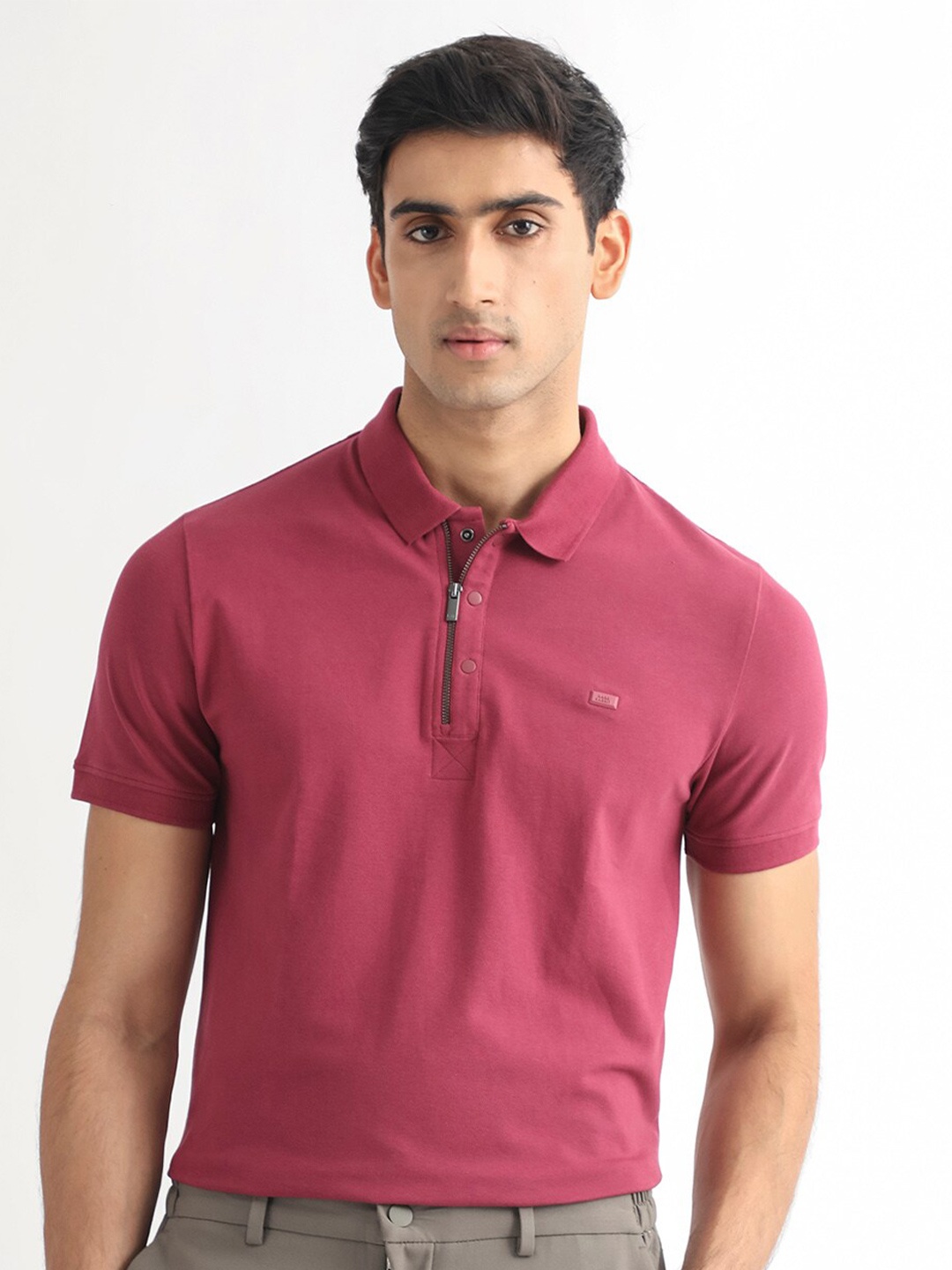 

RARE RABBIT Men Rings-4 Slim Fit Solid Polo Collar T-Shirt, Pink