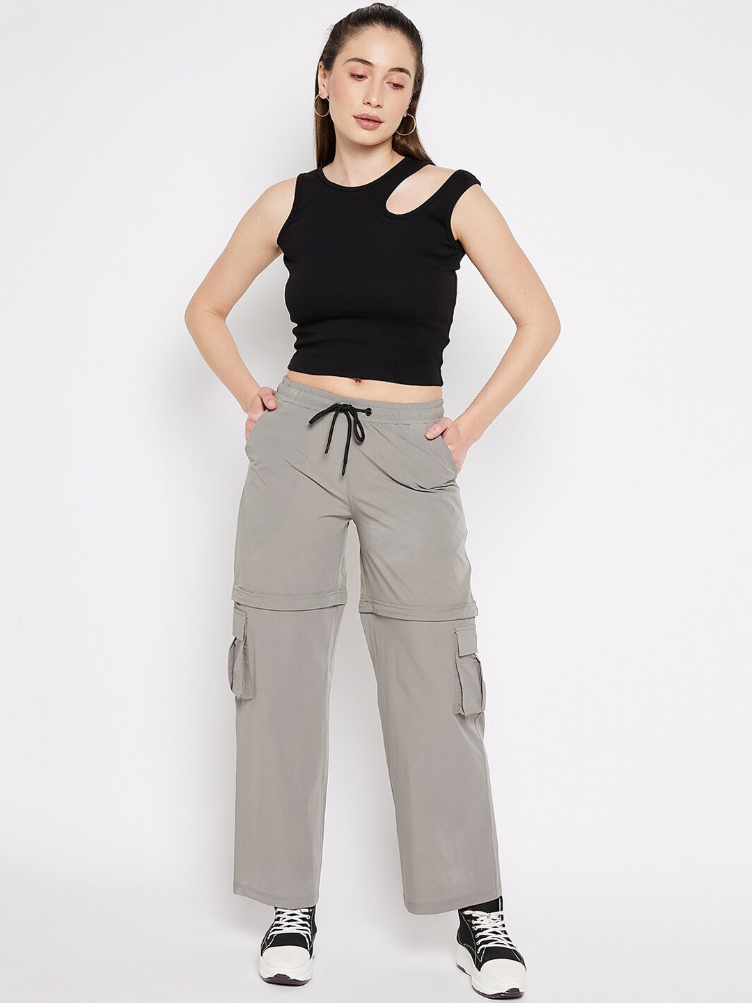 

EDRIO Women Mid-Rise Cargo Track Pants, Grey