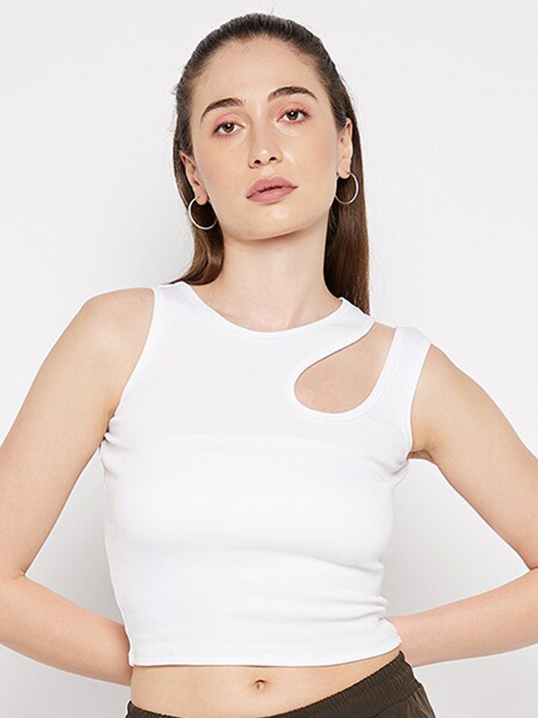 

EDRIO Cut-Out Detail Sleeveless Fitted Cotton Crop Top, White