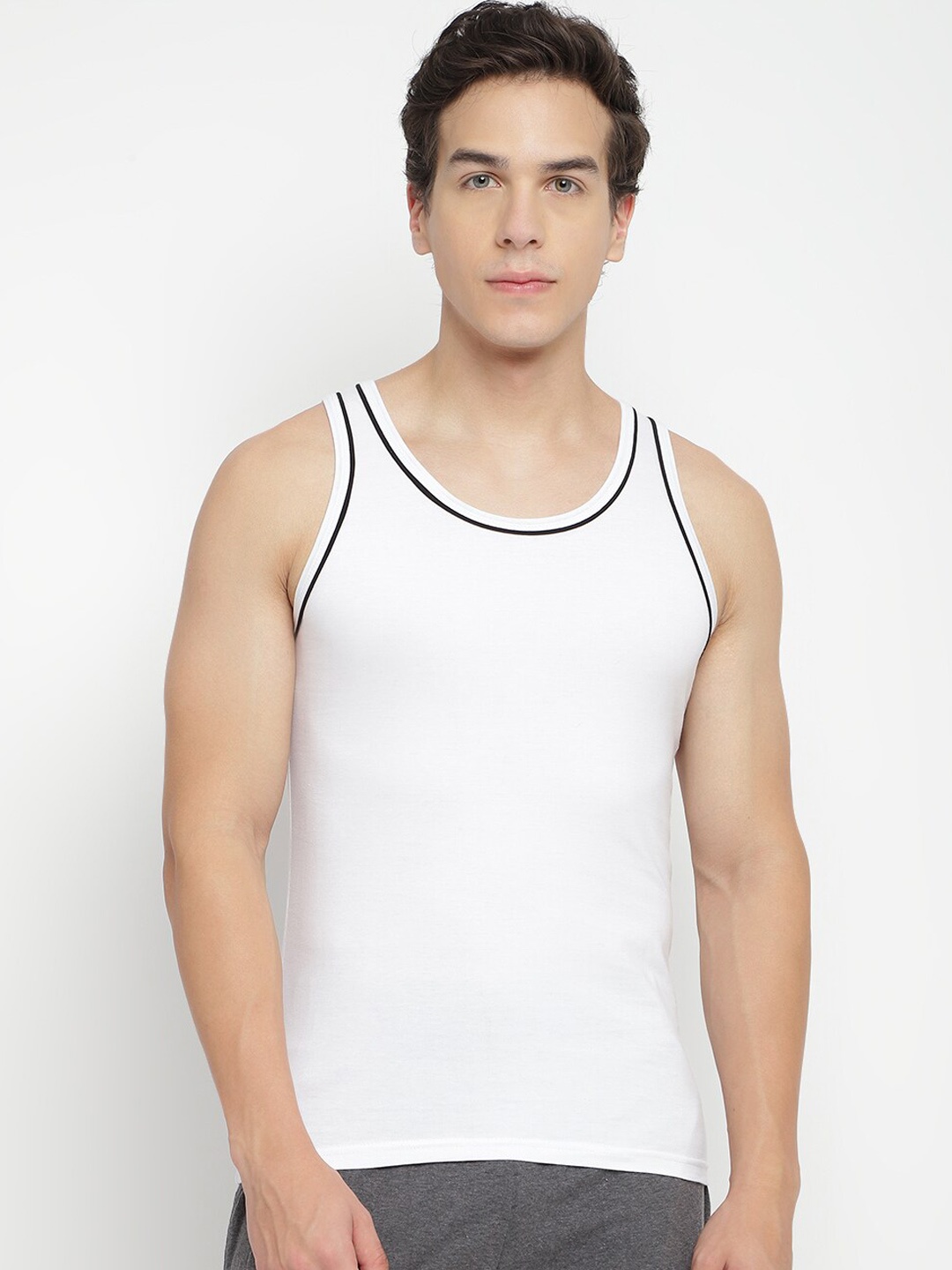 

La Intimo Round Neck Pure Cotton Innerwear Vests, White