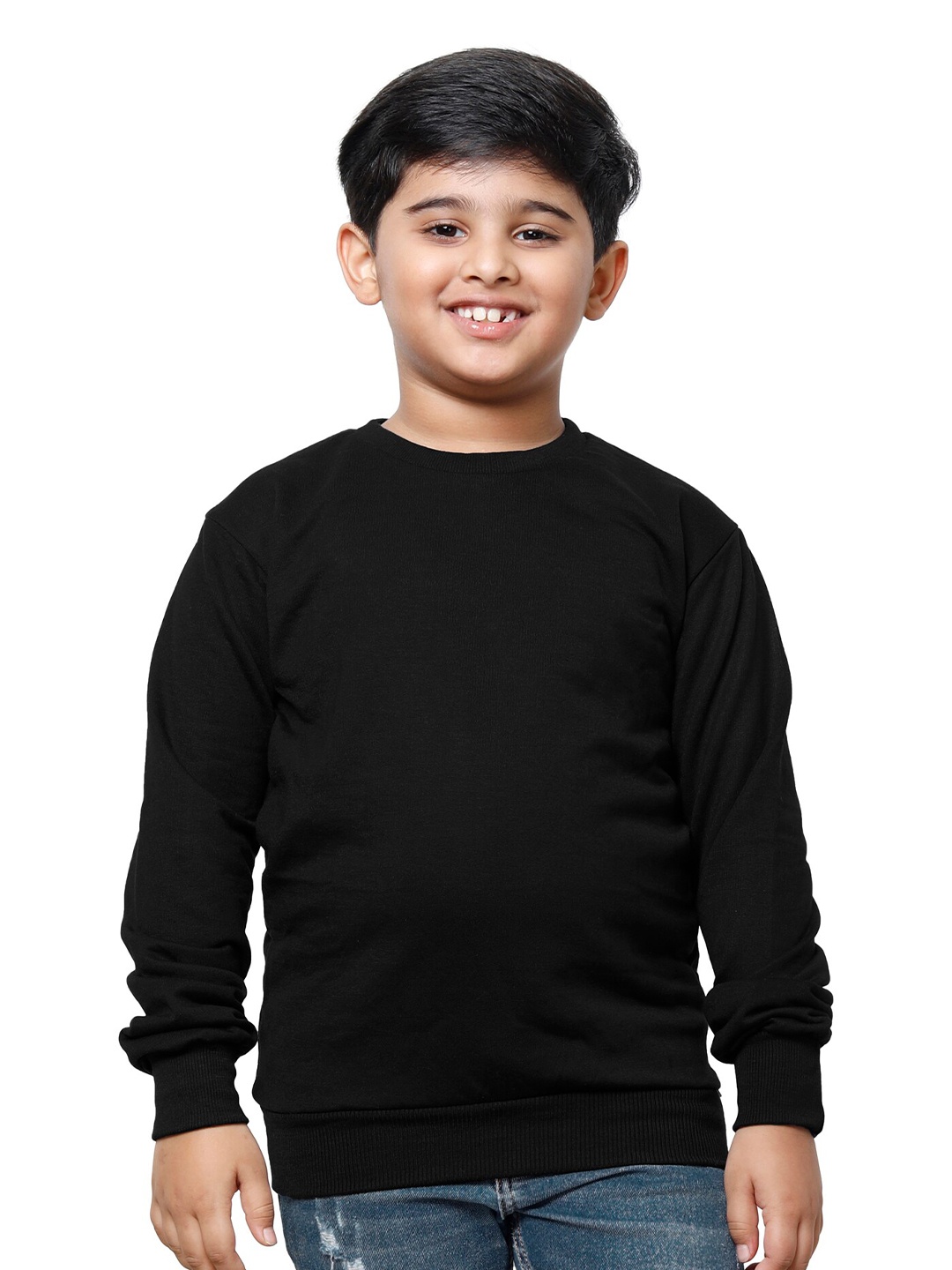 

IndiWeaves Boys Fleece Pullover, Black