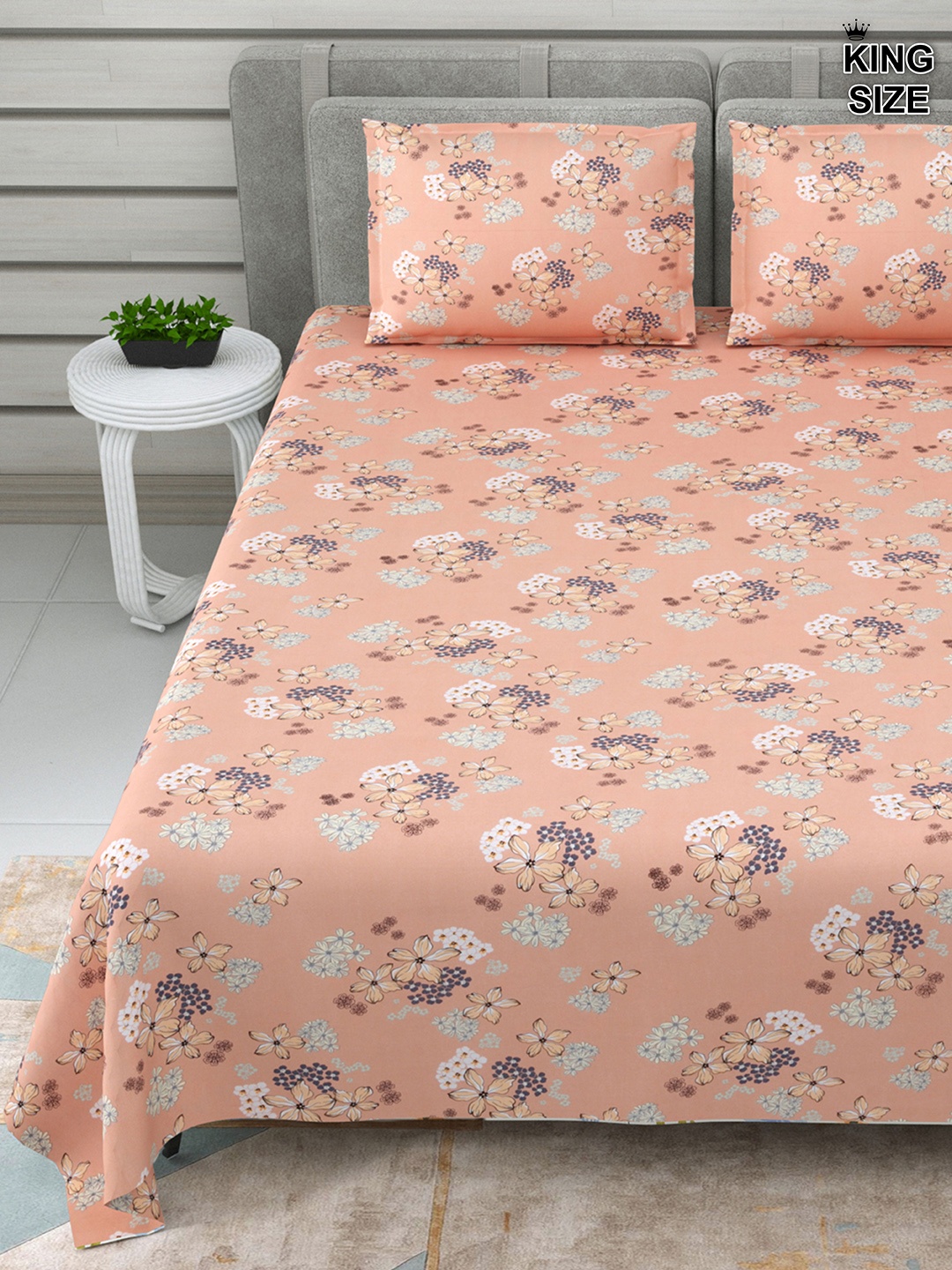 

DREAM WEAVERZ Orange Floral Printed Cotton 220 TC King Bedsheet with 2 Pillow Covers, Pink