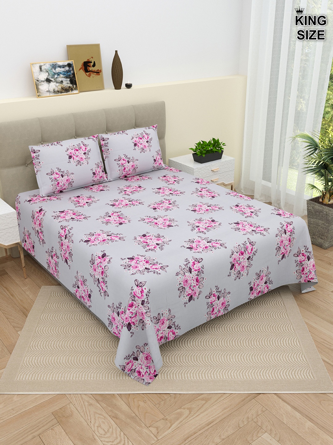 

DREAM WEAVERZ Grey & Pink Printed Cotton 220 TC King Bedsheet with 2 Pillow Covers