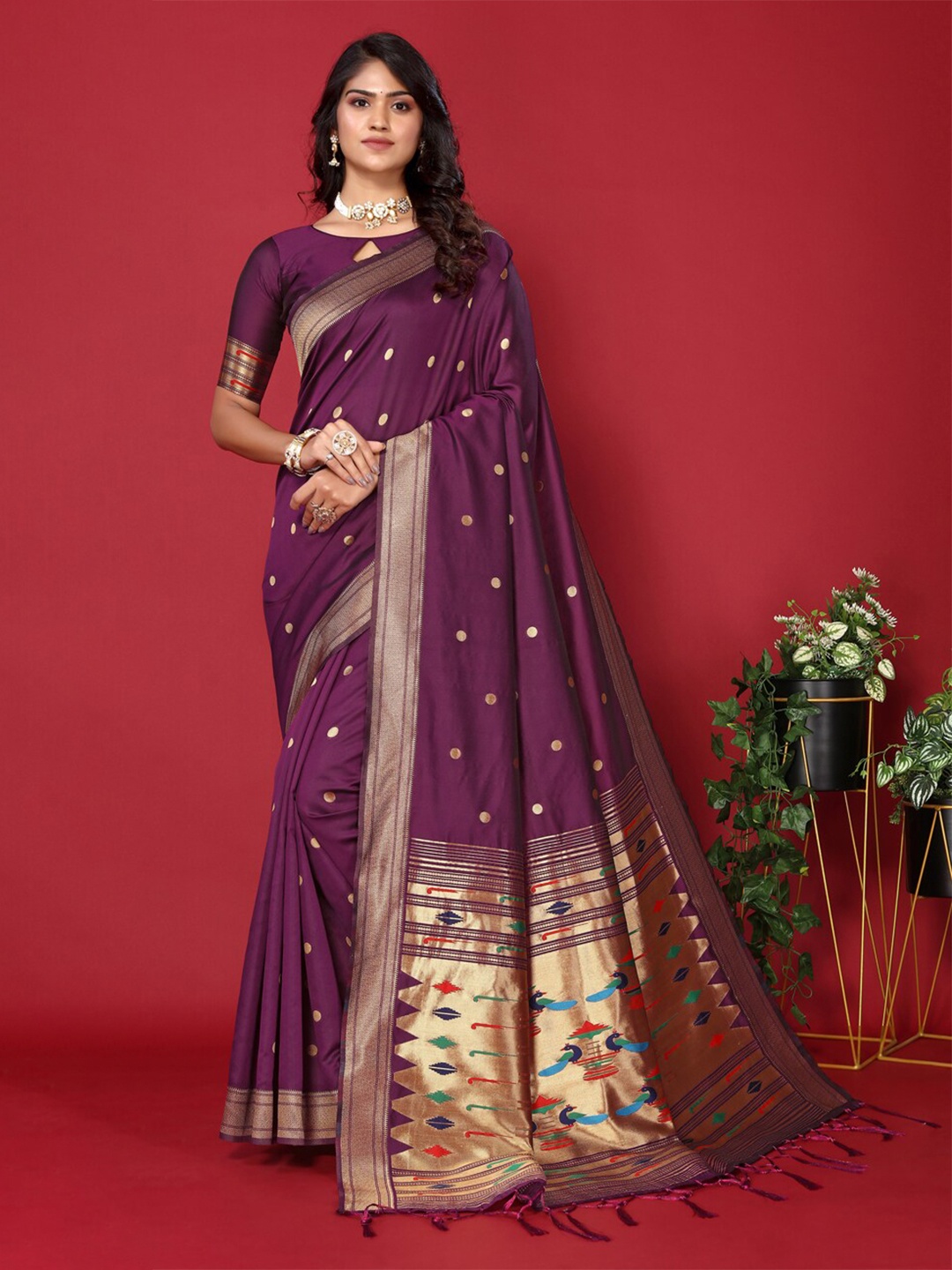

DIVASTRI Ethnic Motifs Woven Design Zari Paithani Saree, Purple