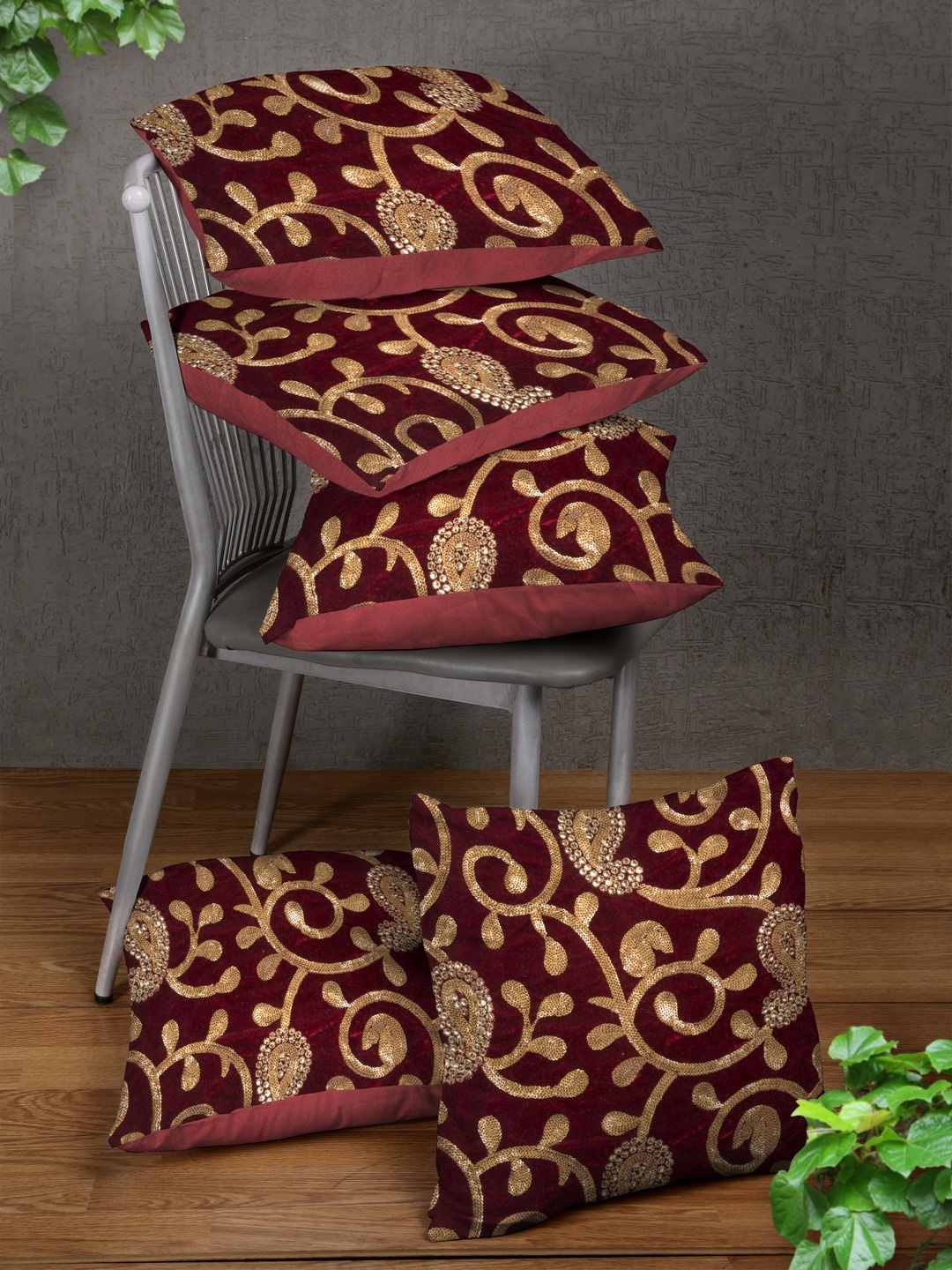 

Alina decor Maroon Set of 5 Solid Square Cushion Covers