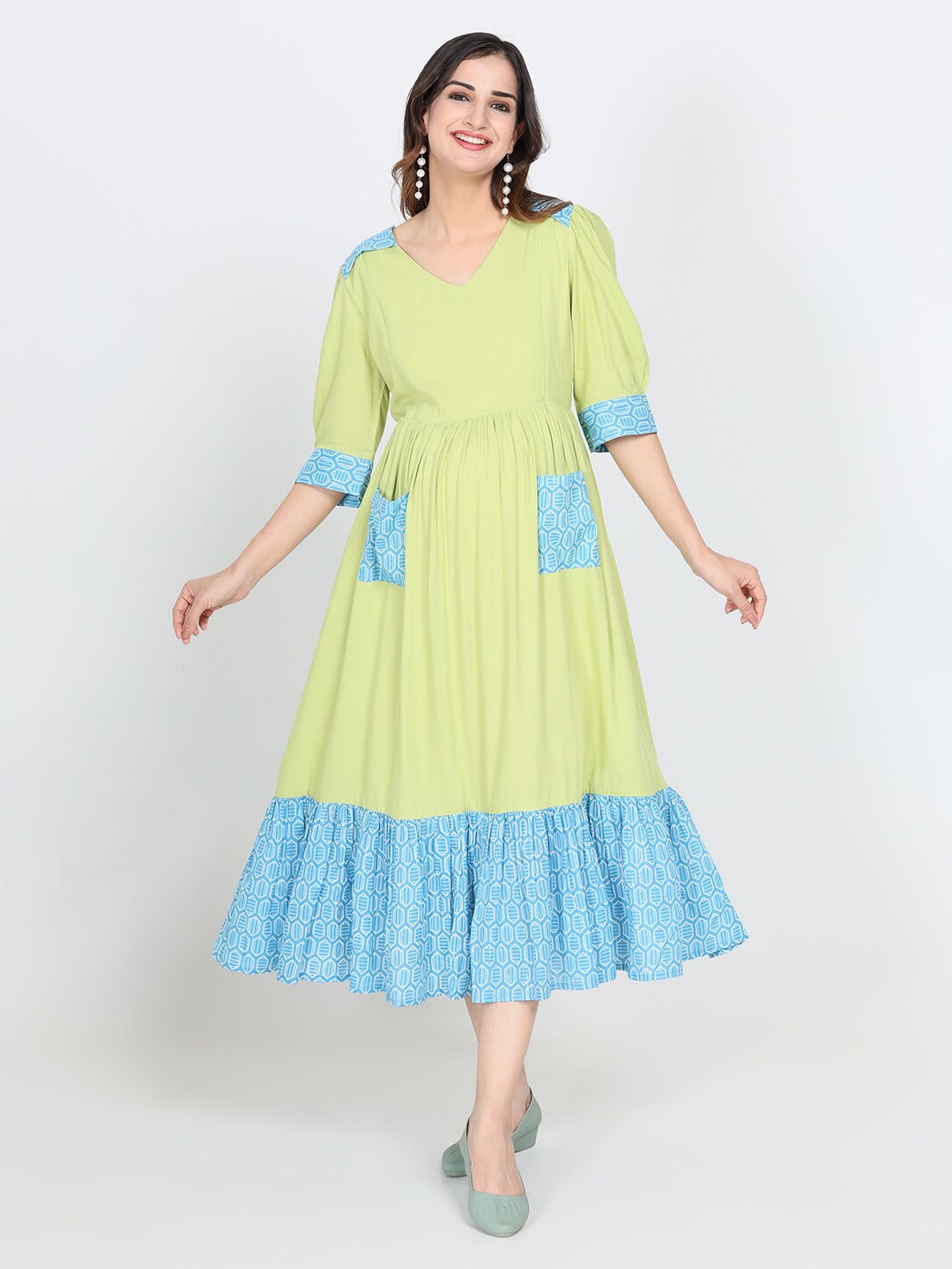 

CHARISMOMIC Colourblocked Cotton Maternity Fit & Flare Midi Dress, Green