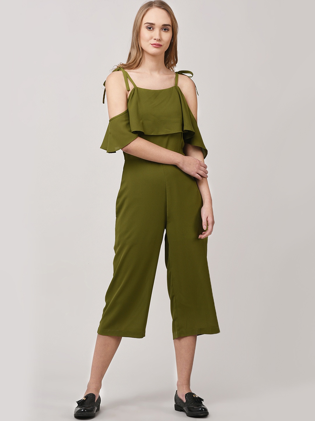 

STREET 9 Olive Green Solid Layered Capri Jumpsuit