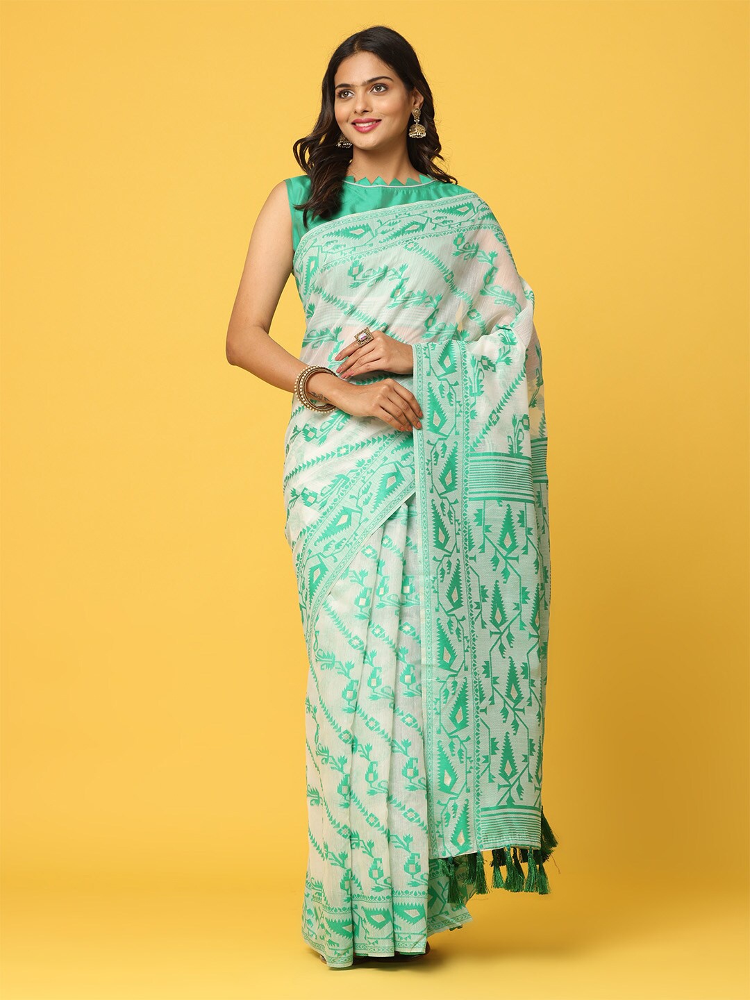 

VASTRANAND Floral Woven Design Jamdani Saree, White